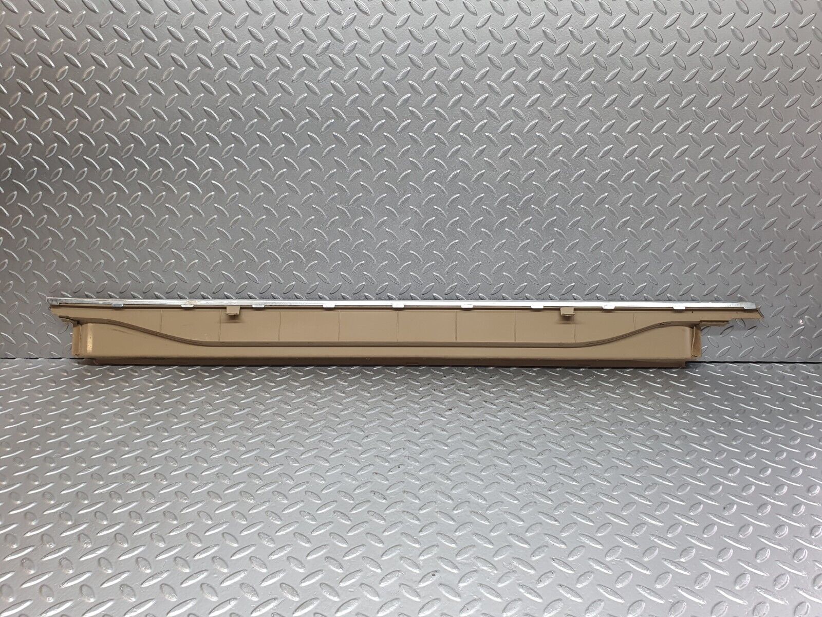 42444 Mercedes-Benz R129 320SL Coupe Right Door Sill Beige 1296800435