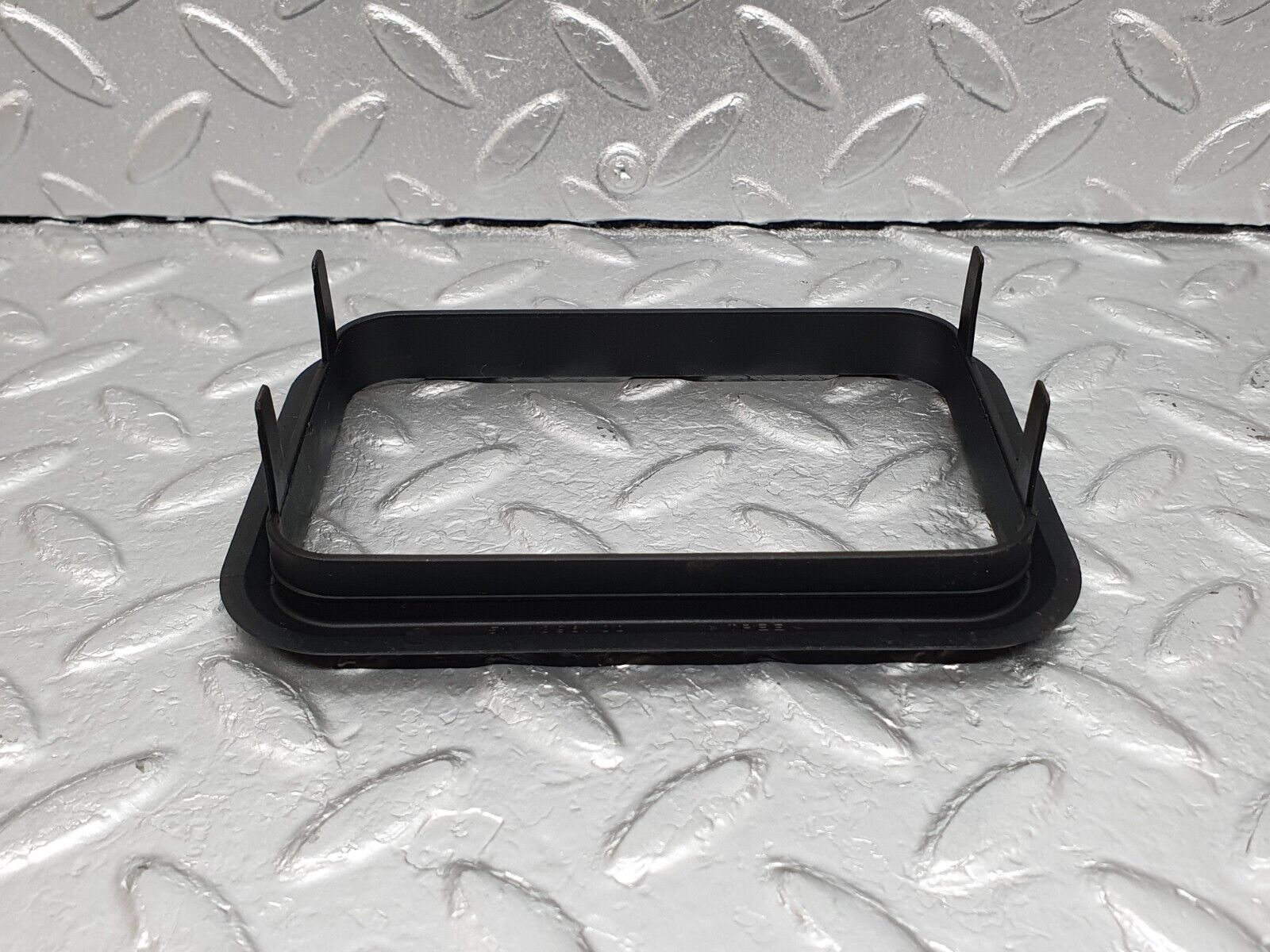 41908 Mercedes-Benz W202 C200 Gear Selector Surround Trim 2022670288