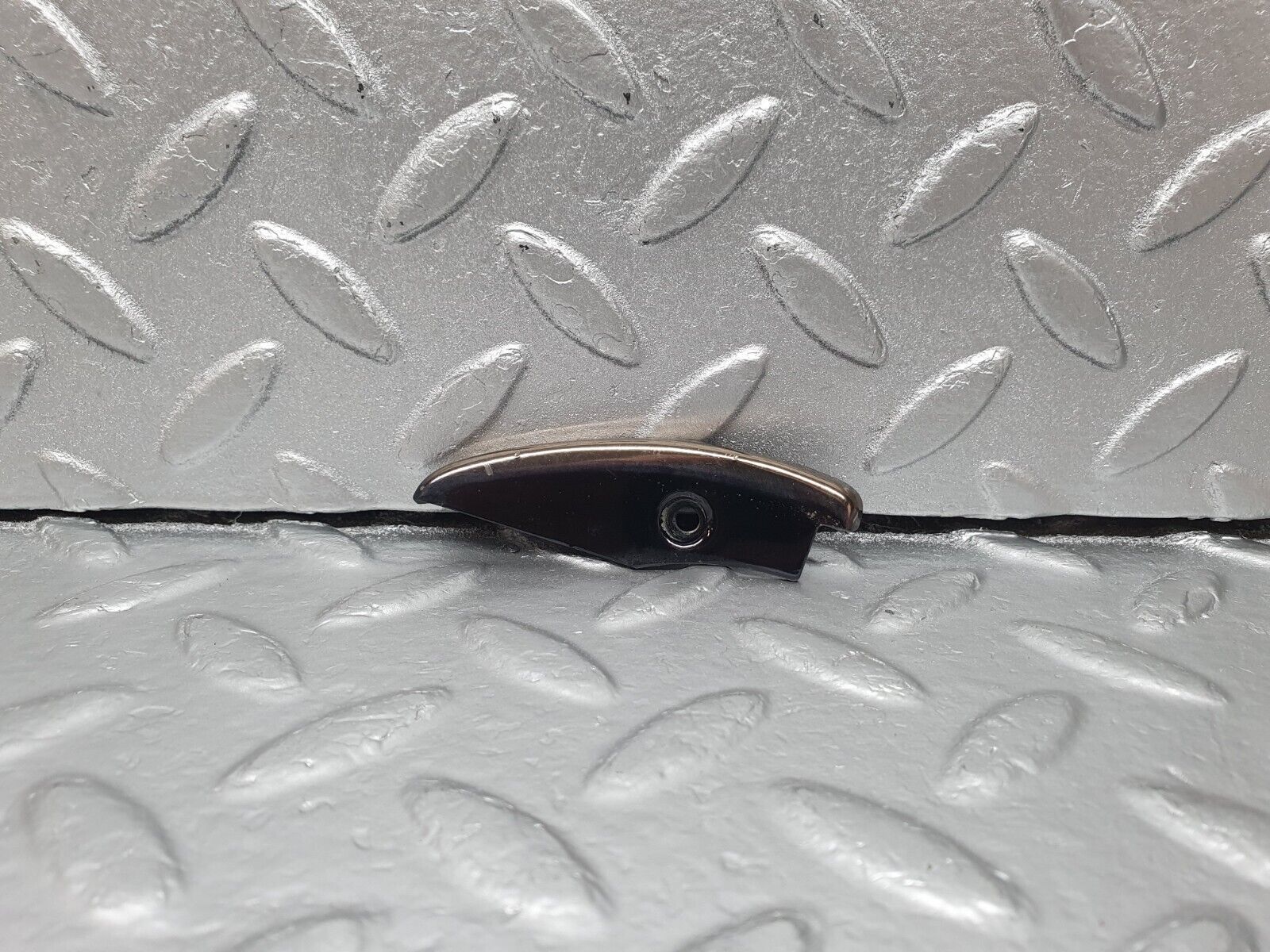 42538 Mercedes-Benz R129 320SL Coupe A Pillar Exterior Top Cover Left Side