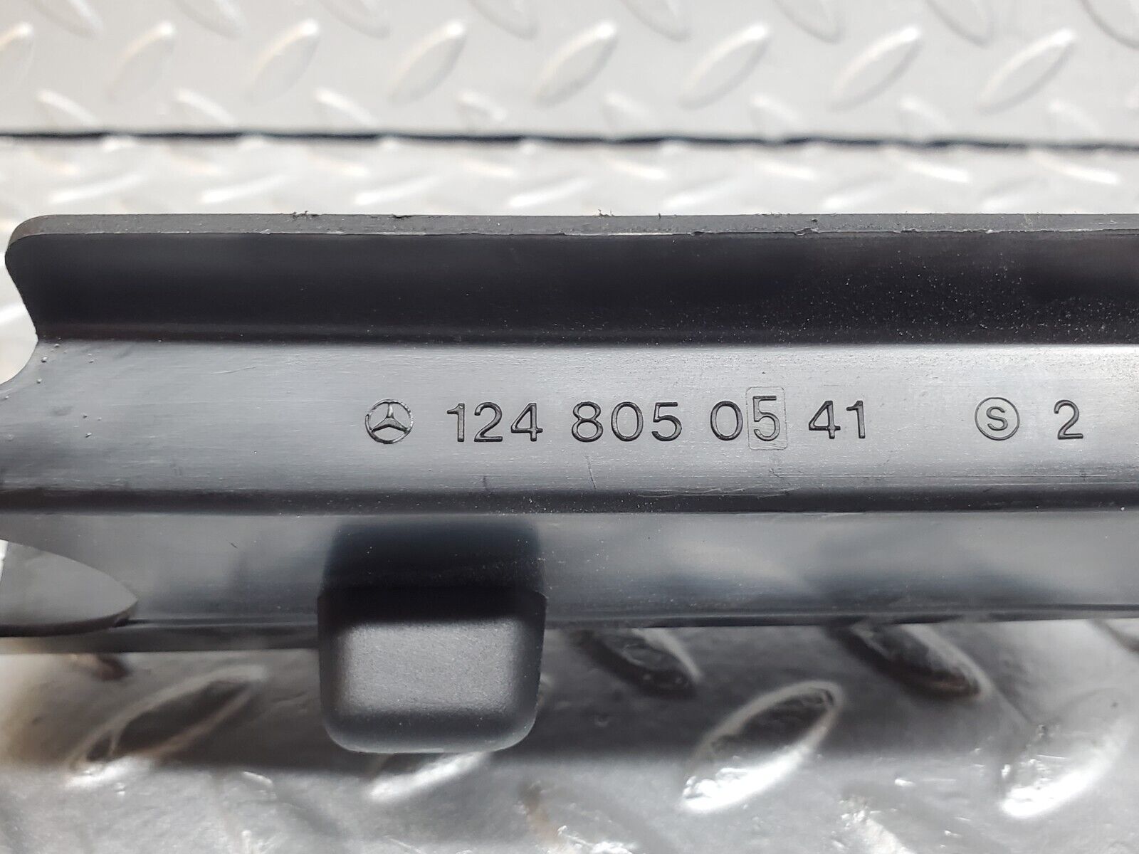 44726 Mercedes-Benz W124 220E Trunk Lid Lock Control Rod Cover 1248050541