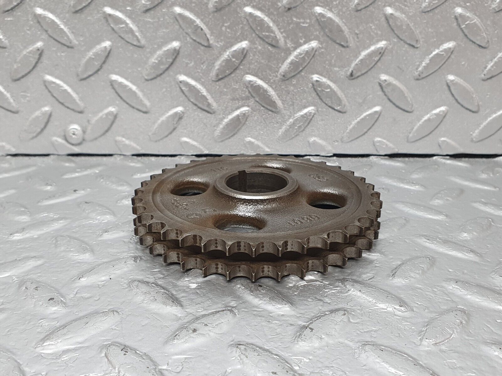 43791 Mercedes-Benz C126 380SEC Coupe Camshaft Timing Gear Sprocket 1160520601
