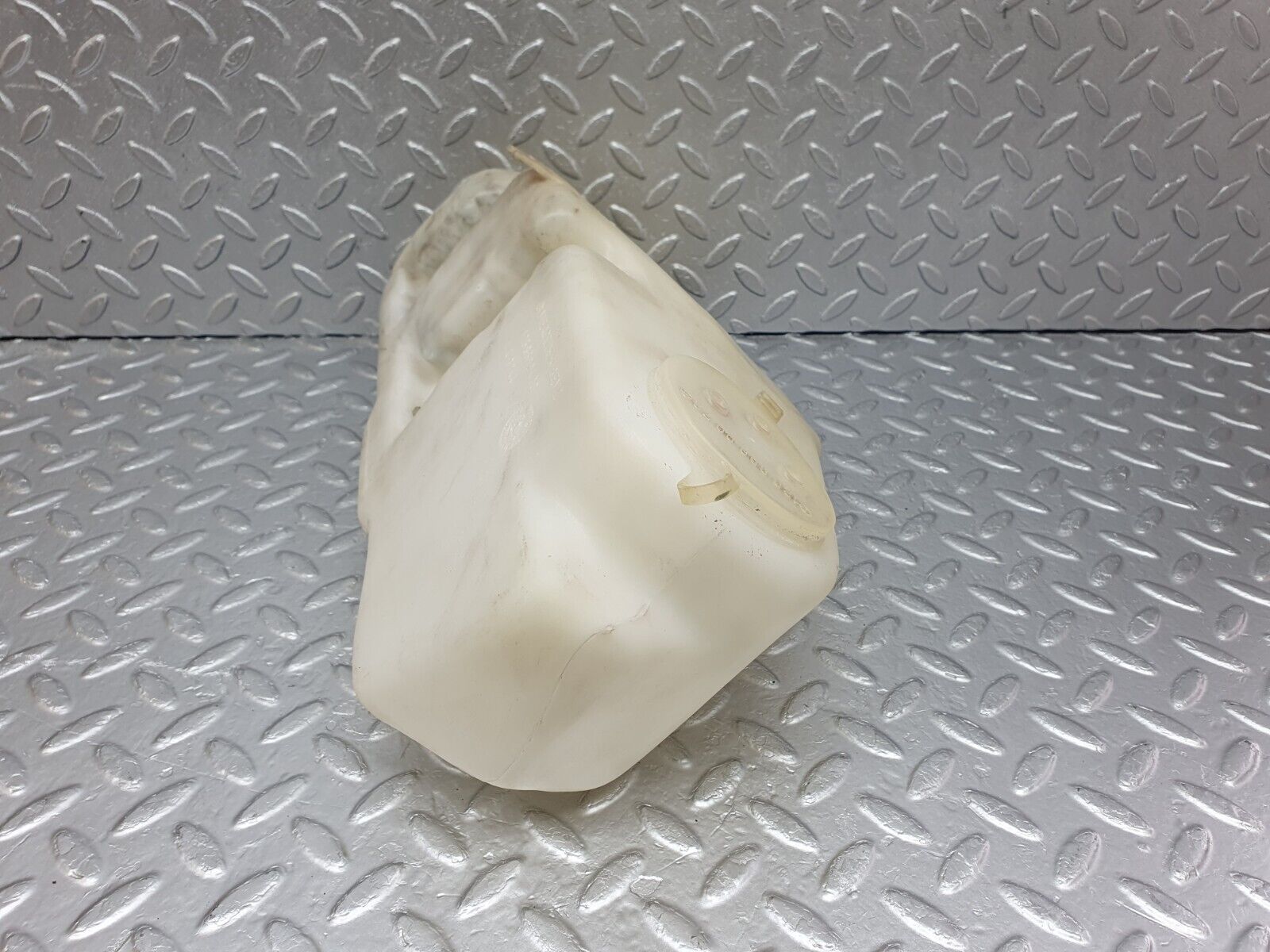 43594 Mercedes-Benz C126 380SEC Coupe Windscreen Washer Fluid Reservoir 1268690420 1238690072