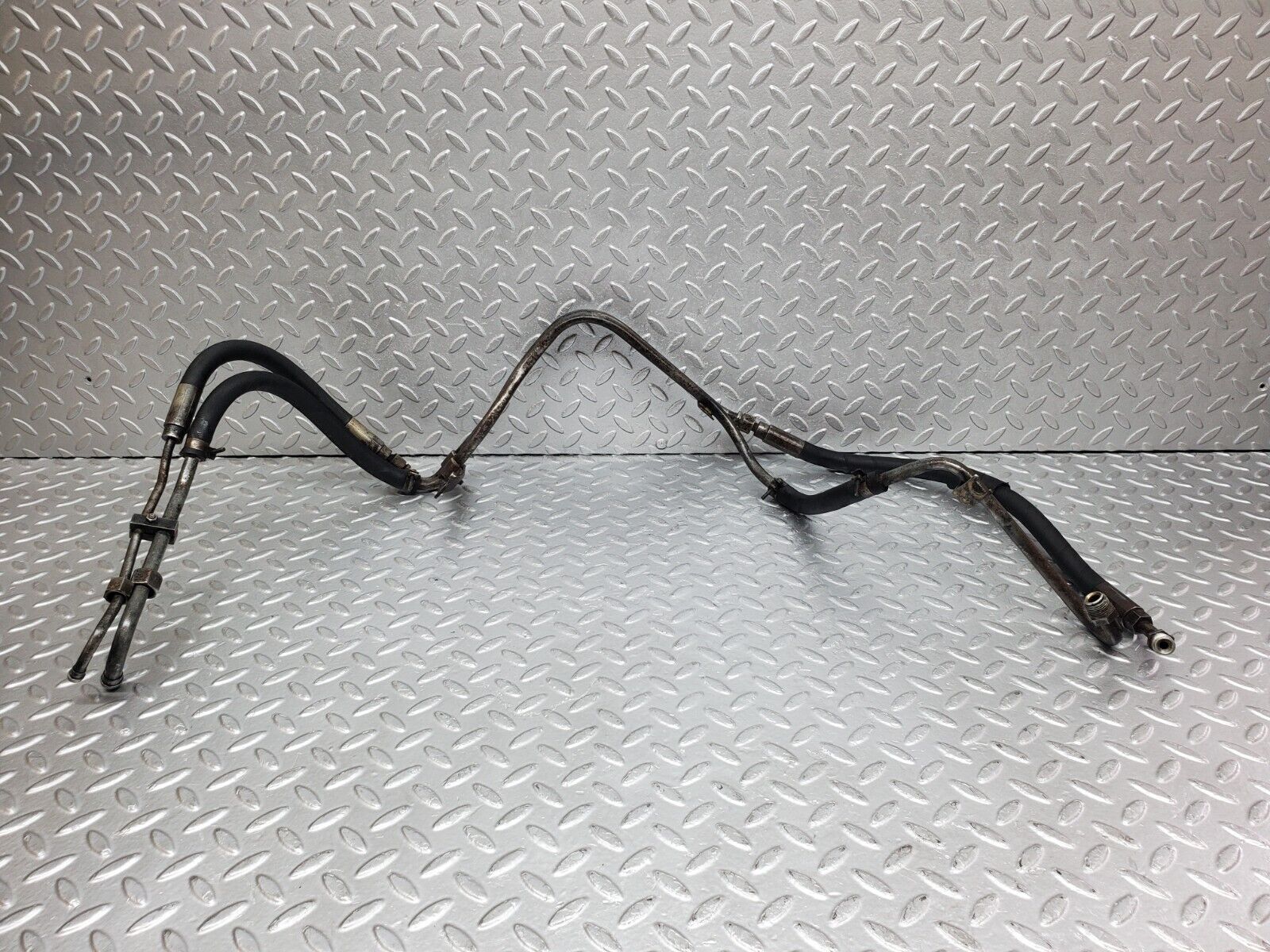 45458 Mercedes-Benz 280E M110.988 Power Steering Oil Hose Pipe