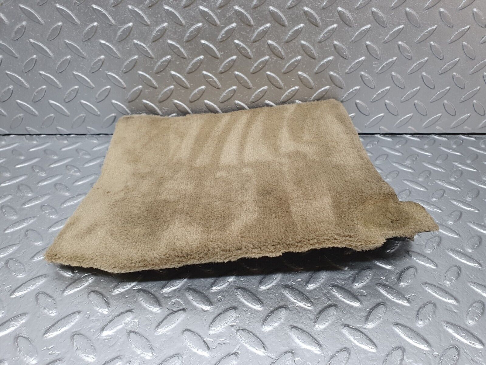 42184 Mercedes-Benz R129 320SL Coupe Kick Panel Right Side Beige 1296880206