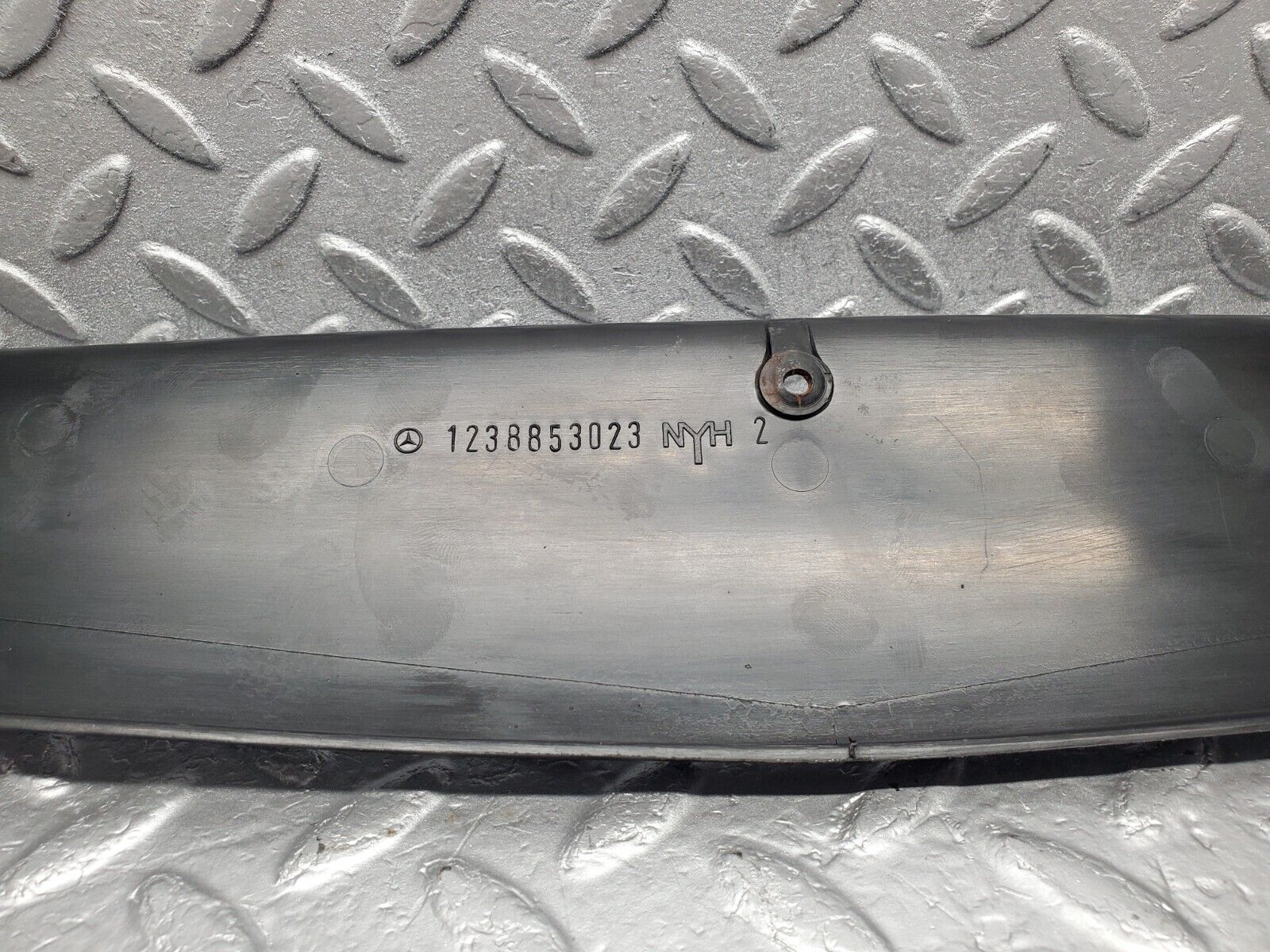 46348 Mercedes-Benz C123 280CE Coupe Front Bumper Centre Filler Trim 1238853023