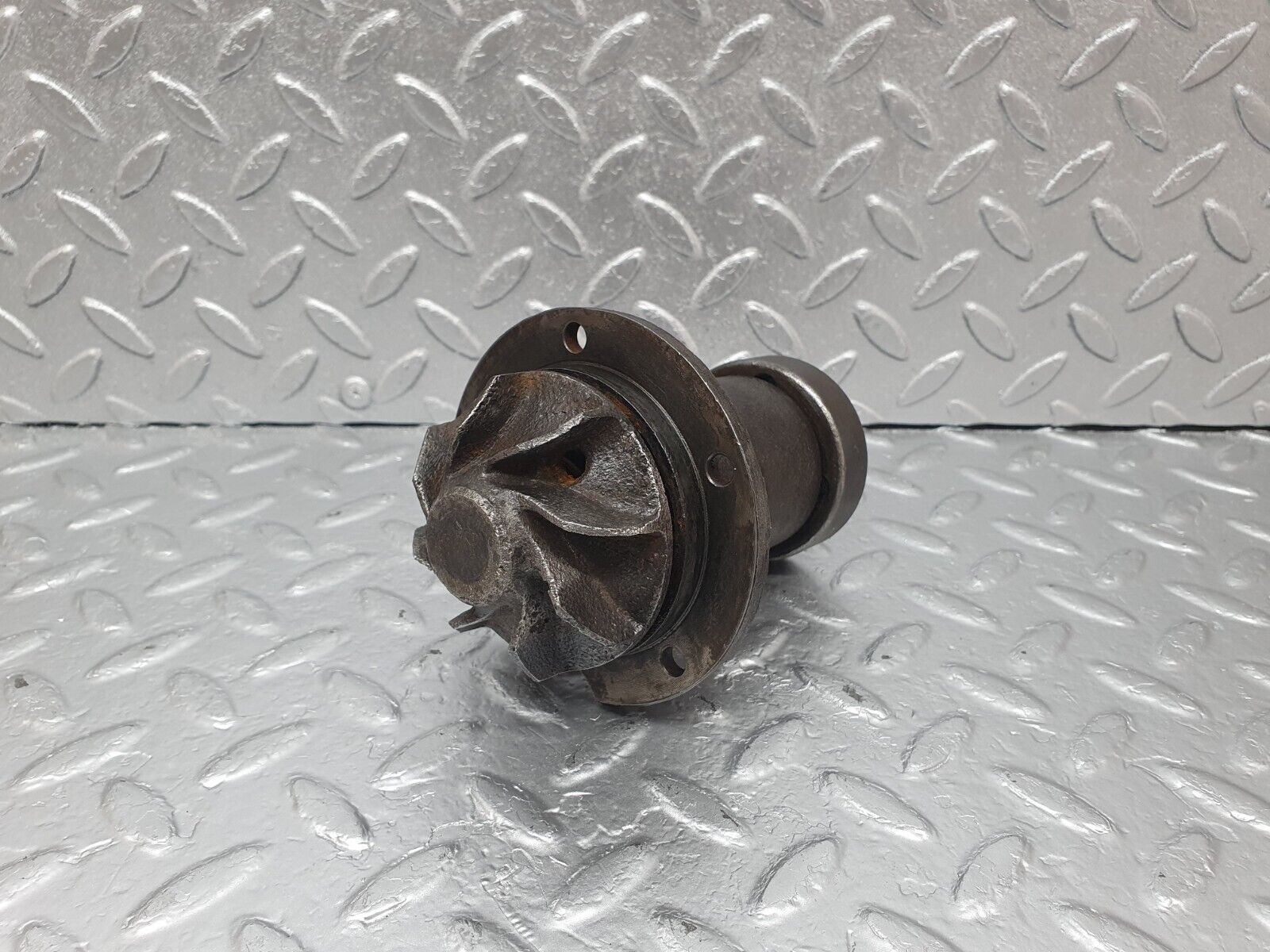 43344 Mercedes-Benz W108 280SE Water Pump 1102010110