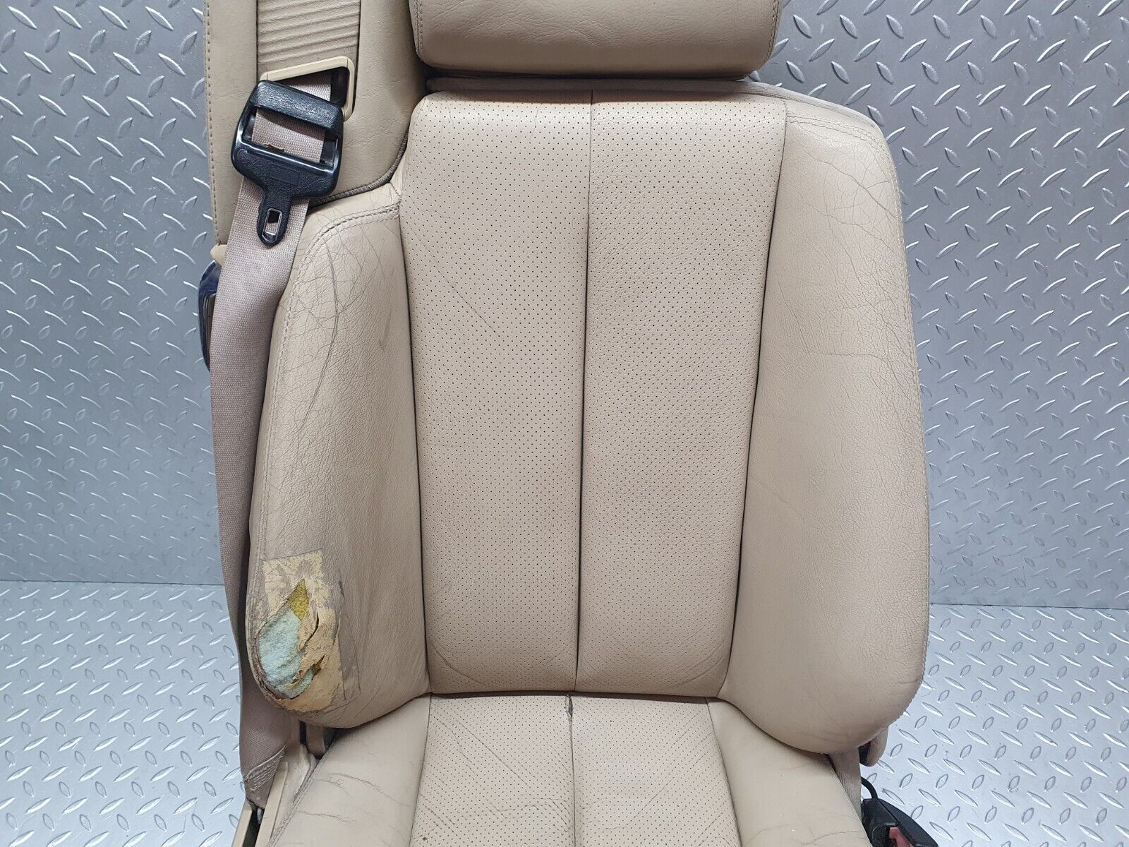 42419 Mercedes-Benz R129 320SL Coupe Electric Front Right Seat Leather Beige