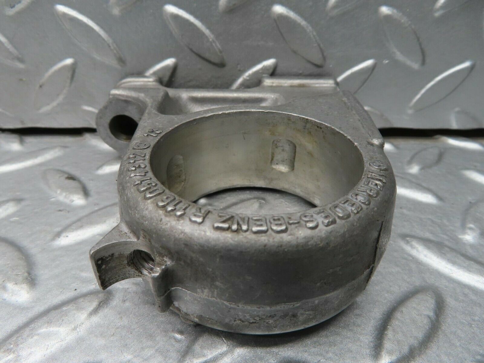 15643 Mercedes-Benz R107 450SL Camshaft Tower Bearing 1160514312