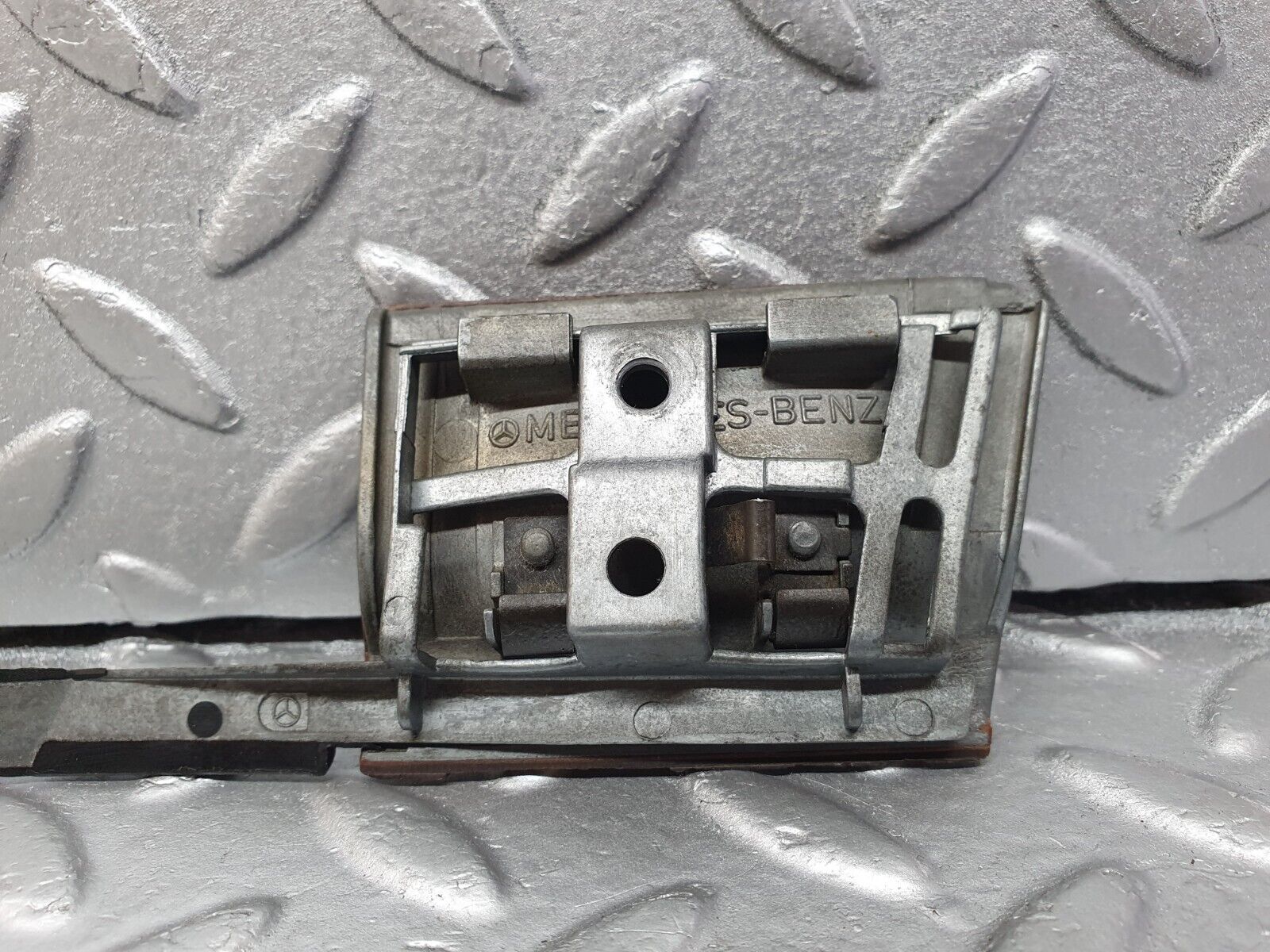 42513 Mercedes-Benz R129 320SL Coupe Door Handle Wood Trim Right Side