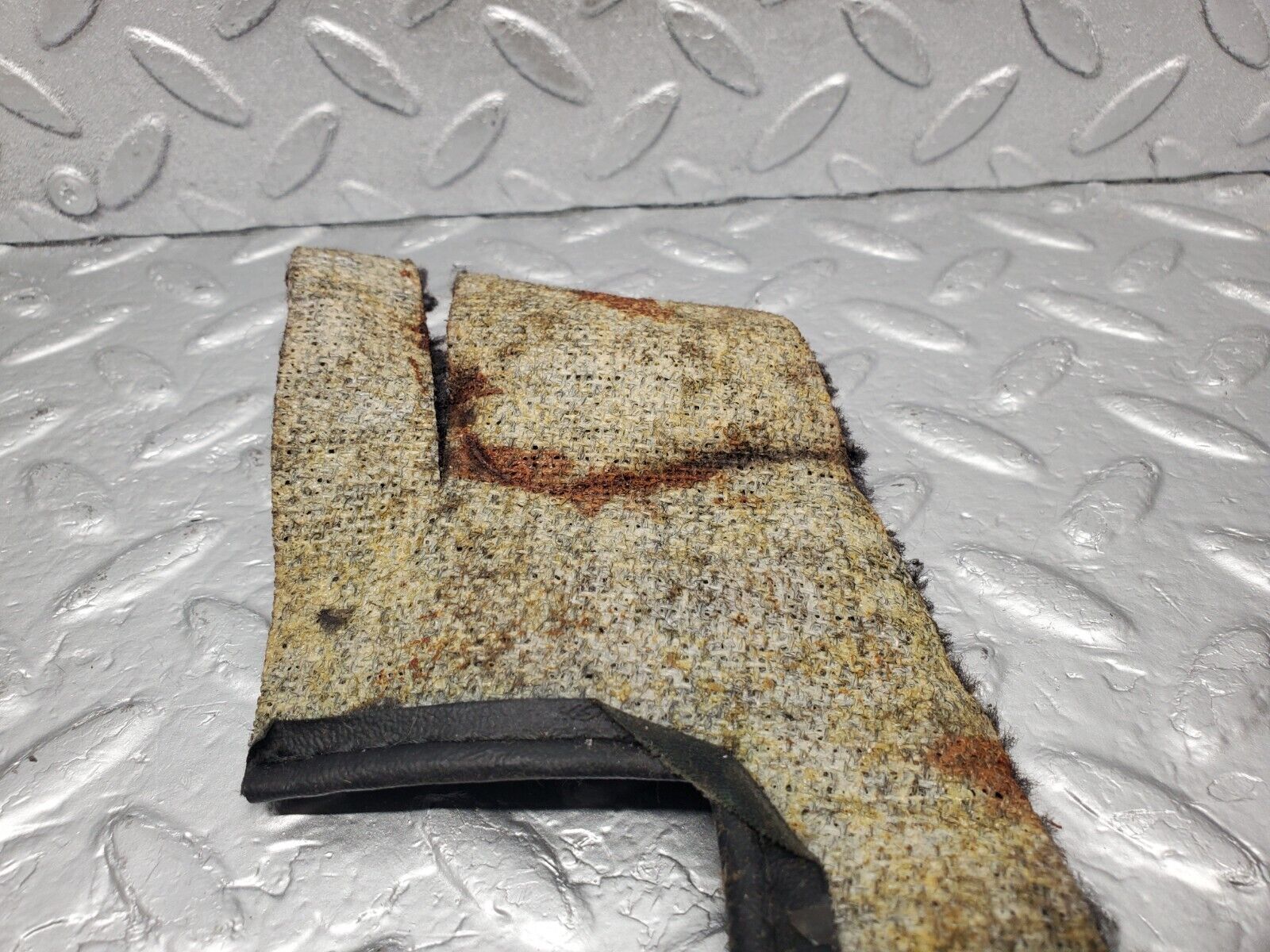 46428 Mercedes-Benz C123 280CE Coupe Front Right Seat Rail Cover Carpet Black