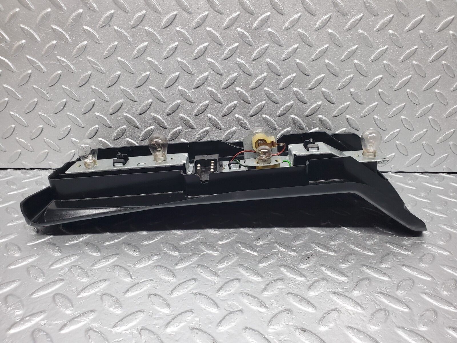 45829 Mercedes-Benz W126 420SE Tail Light & Bulb Holder Right Side 22072