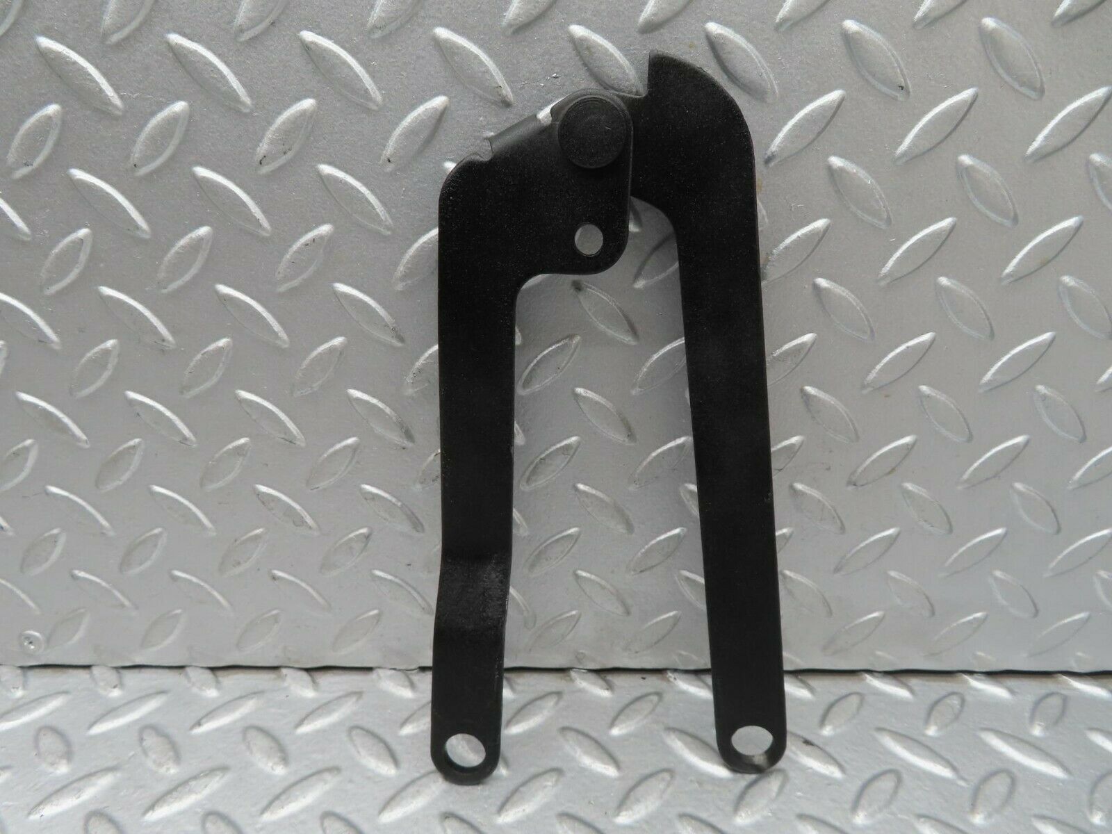 15556 Mercedes-Benz R107 450SL Bonnet Hinge Left Side