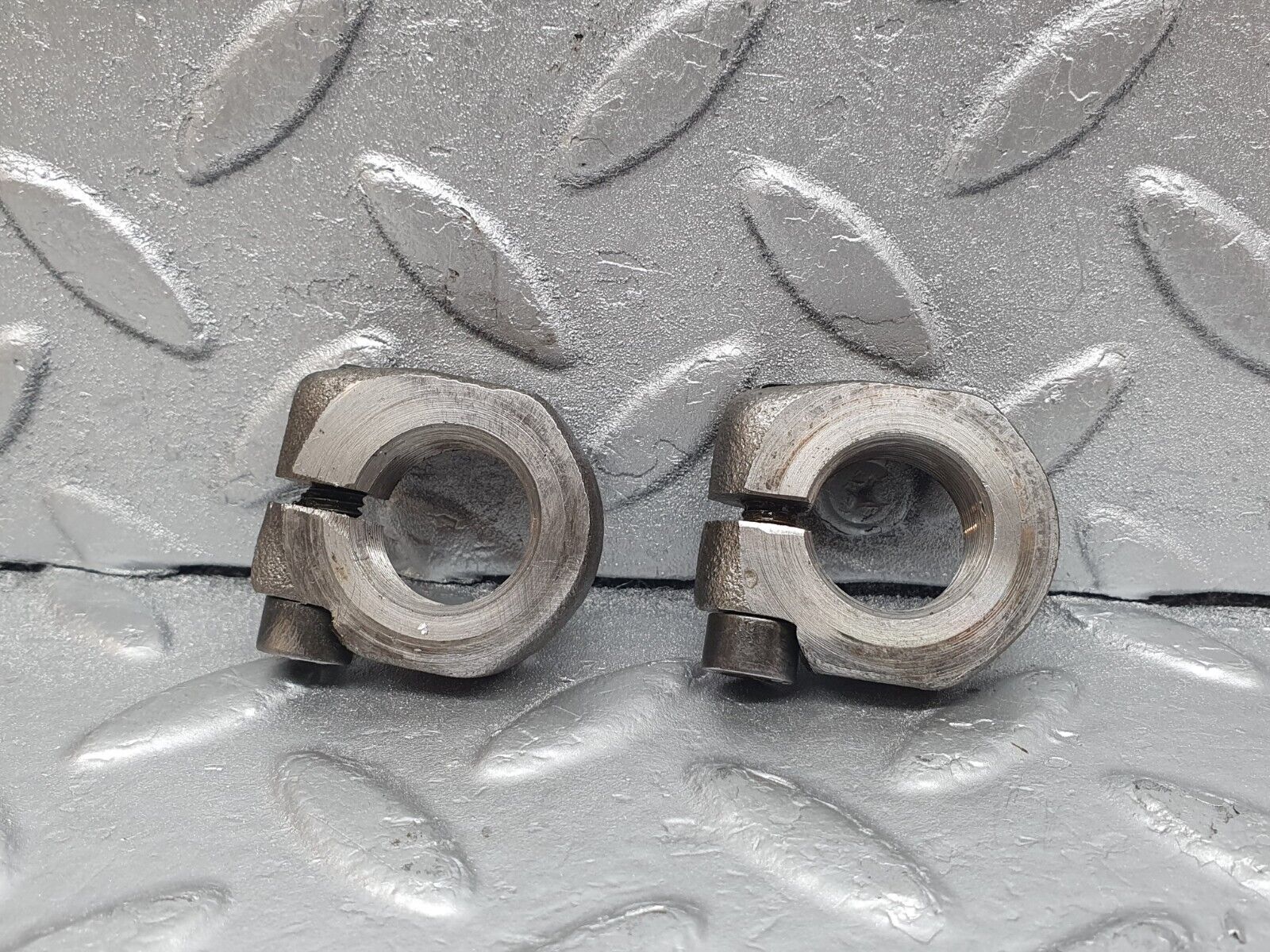 44044 Mercedes-Benz C123 230CE Coupe Wheel Hub Locking Cap