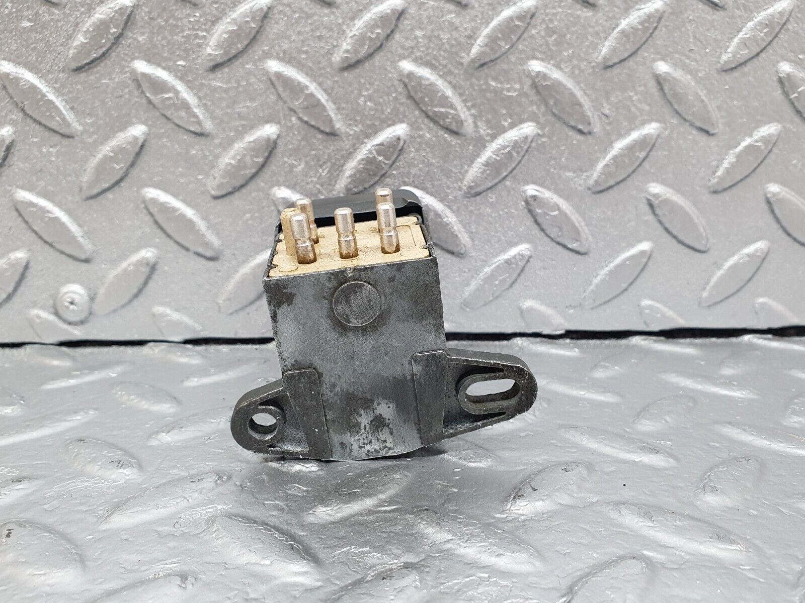 43235 Mercedes-Benz W108 280SE Windscreen Washer Switch