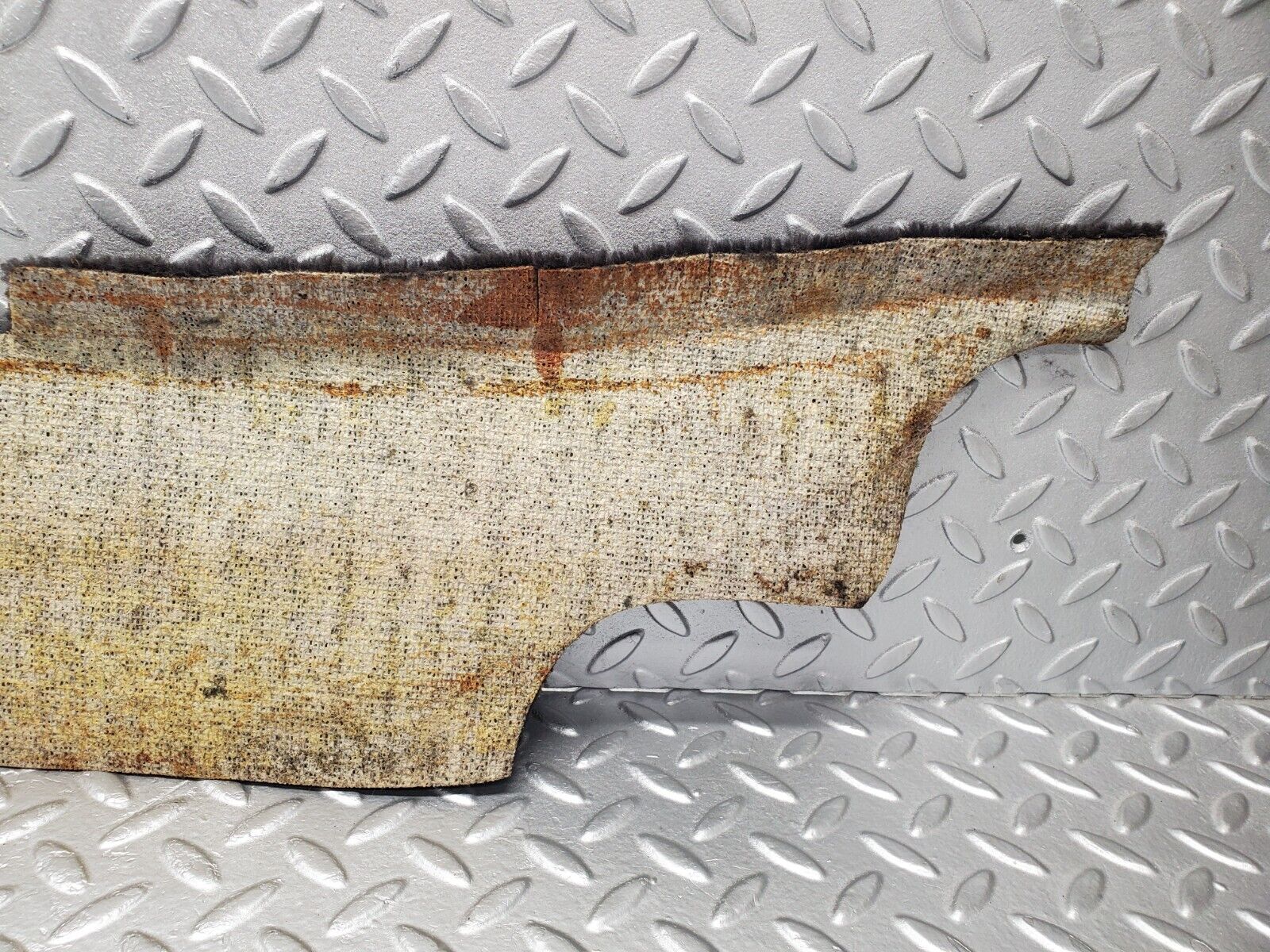 46419 Mercedes-Benz C123 280CE Coupe Rear Floor Cross Member Mat Carpet Black