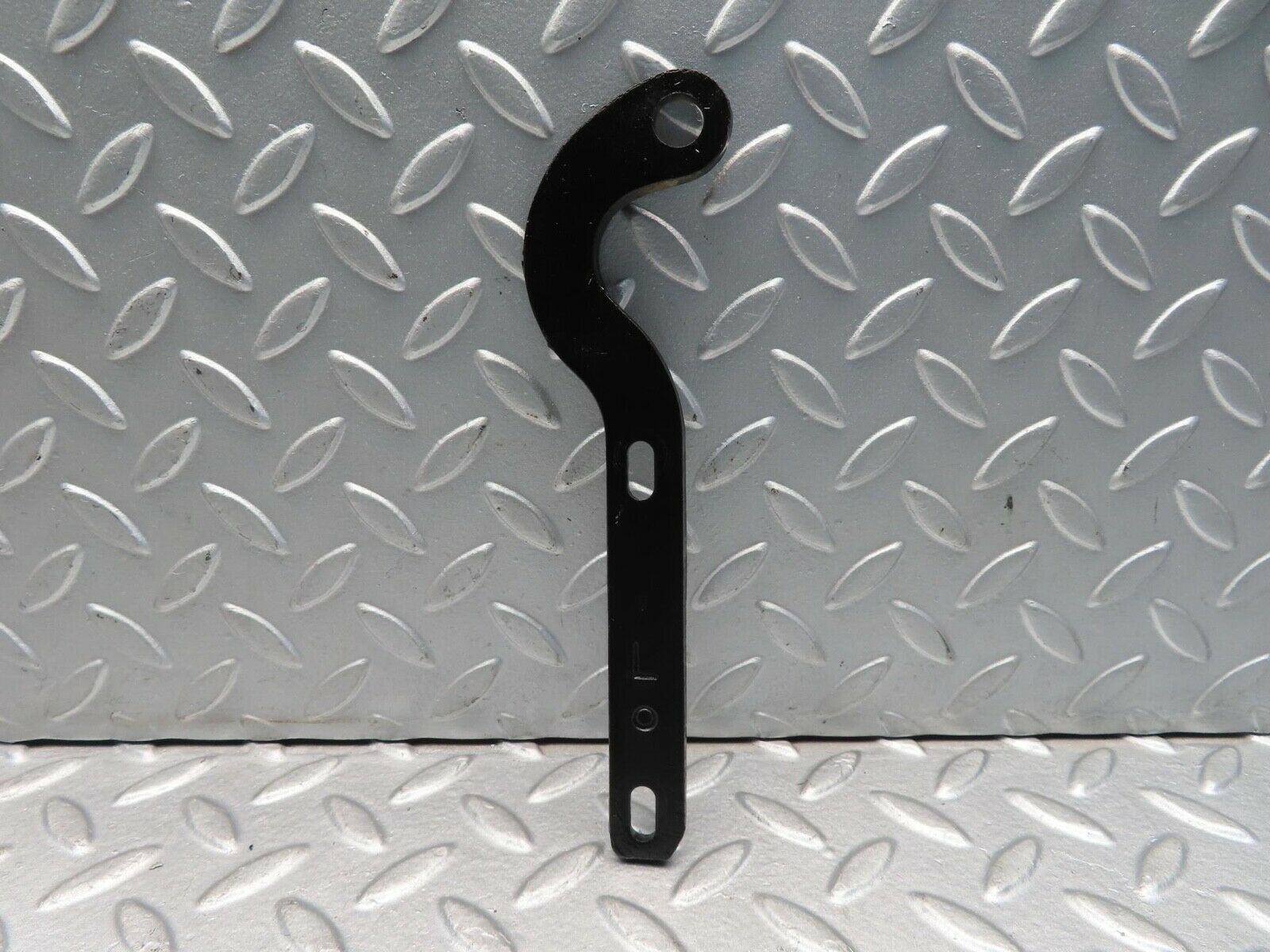 11675 Mercedes-Benz R107 450SL Bonnet Hinge Support Left Side