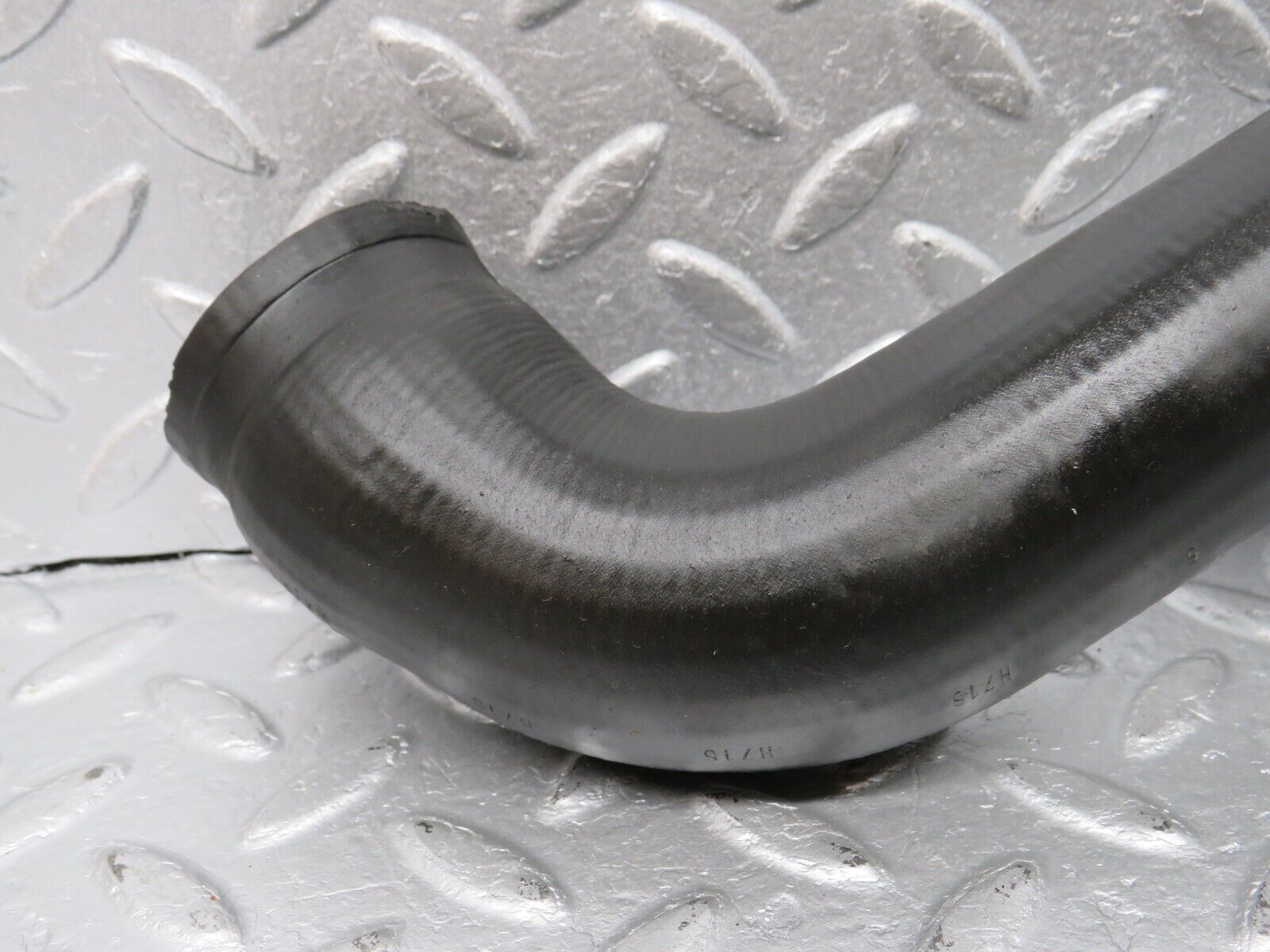 39874 Mercedes-Benz R107 350SL Radiator Hose Pipe 1165013482