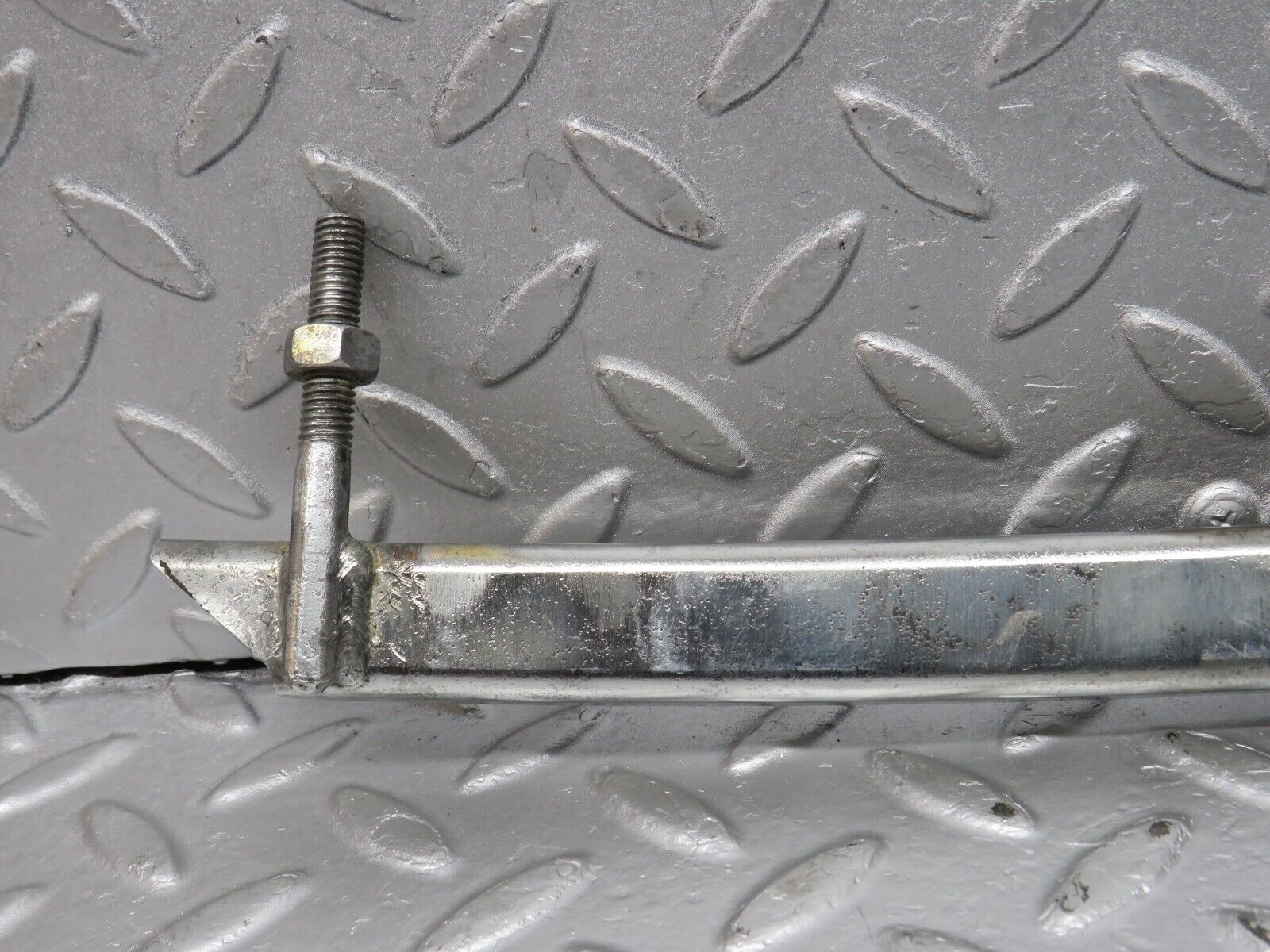 39907 Mercedes-Benz R107 350SL Left Door Window Channel