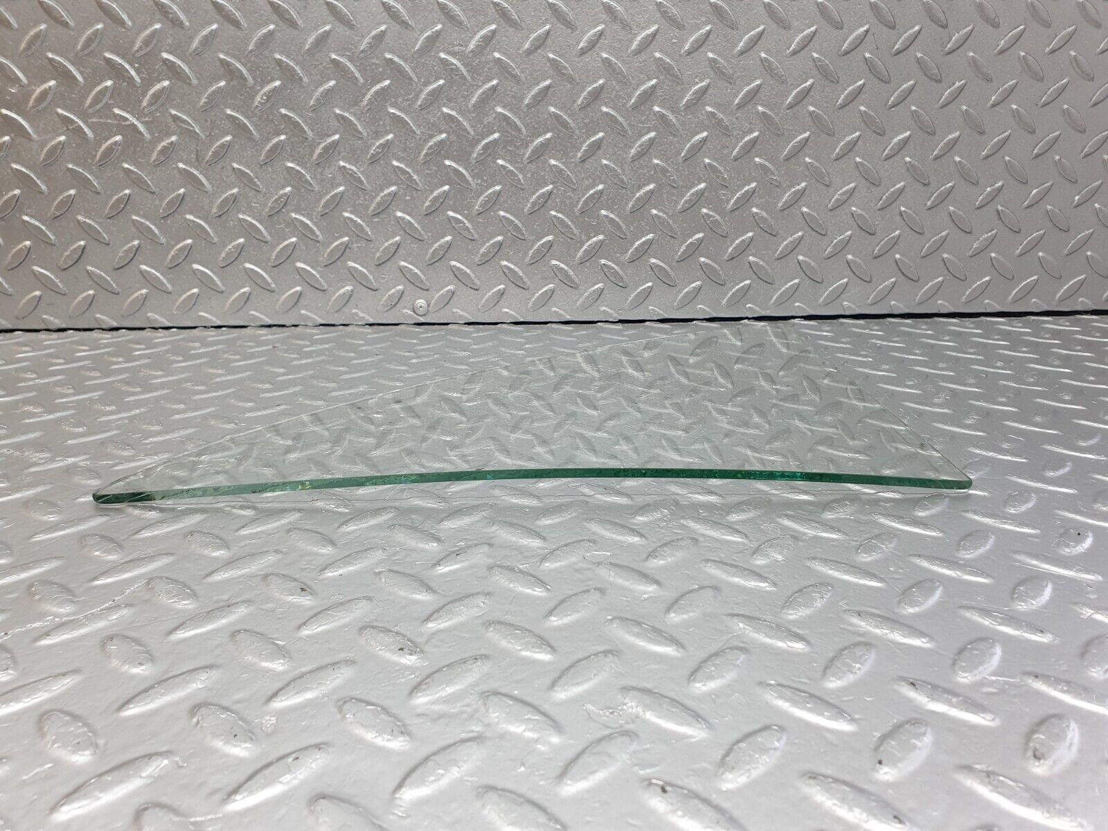 43224 Mercedes-Benz W108 280SE Rear Left Quarter Window Glass