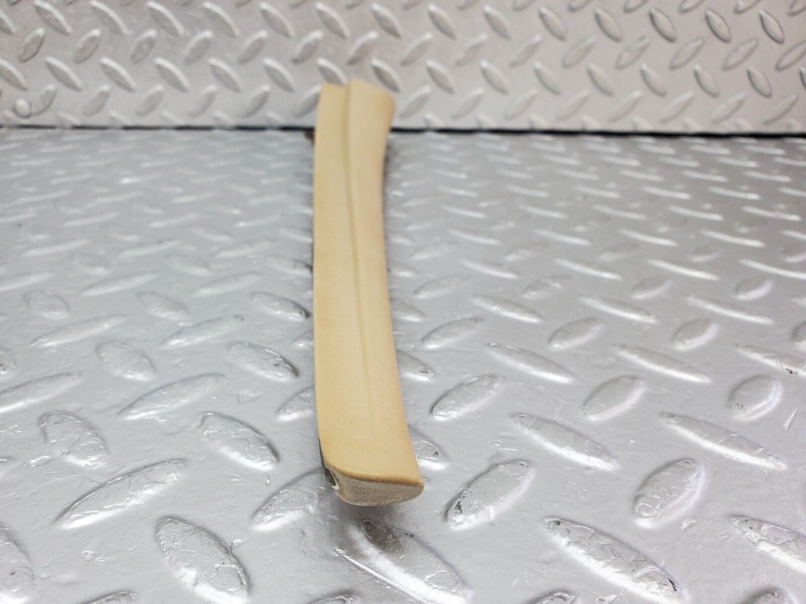 45603 Mercedes-Benz W126 420SE Front Right Door Interior Trim Beige