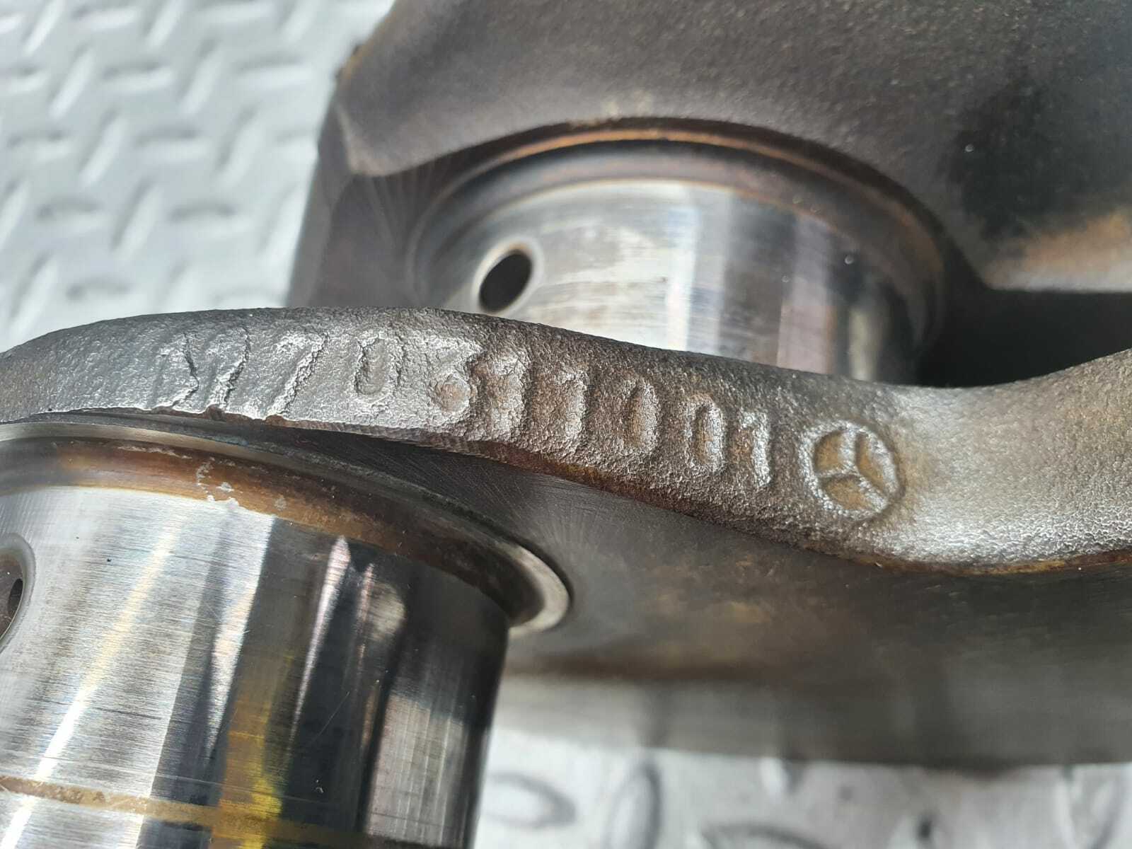 15797 Mercedes-Benz R107 450SL Crankshaft 1170311001