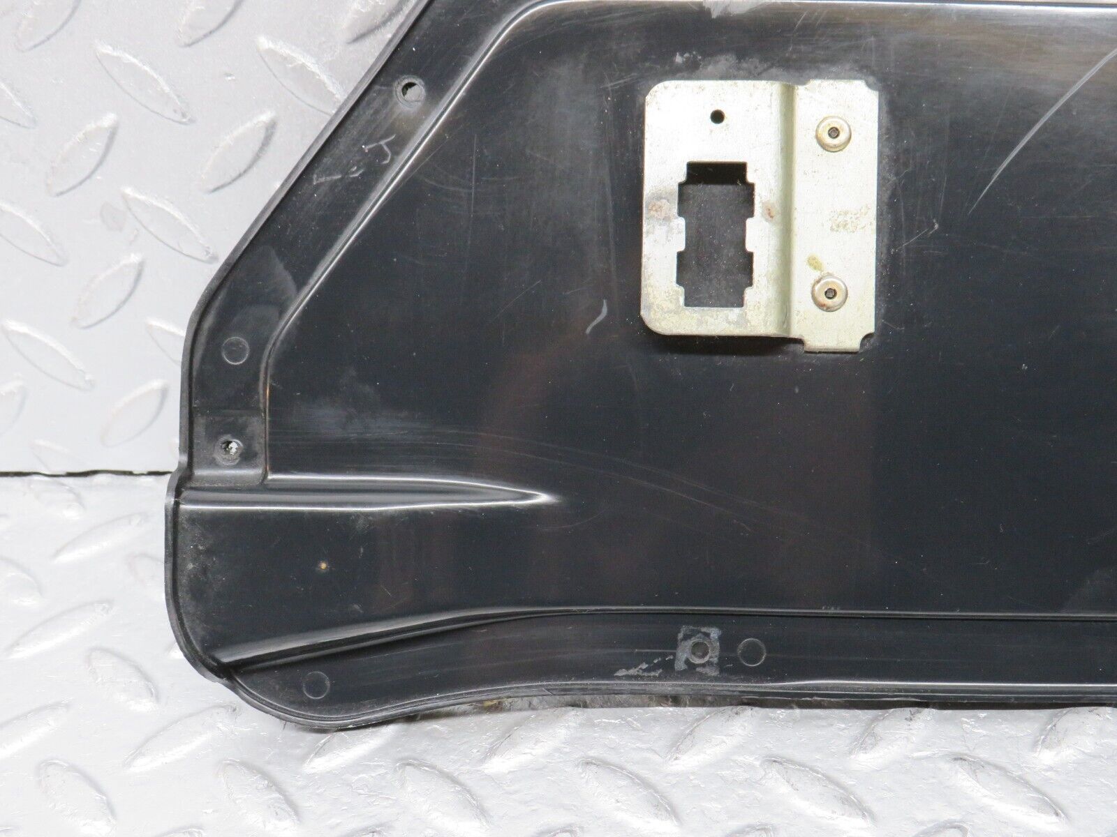 39212 Mercedes-Benz R107 500SL Heater Blower Housing Cover Lid