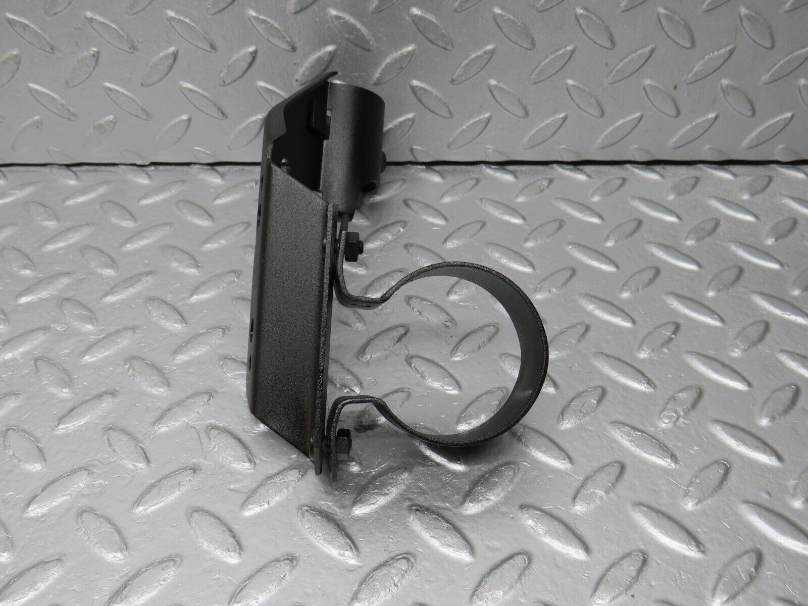 39283 Mercedes-Benz R107 500SL Fuel Pump Fuel Filter Holder Bracket