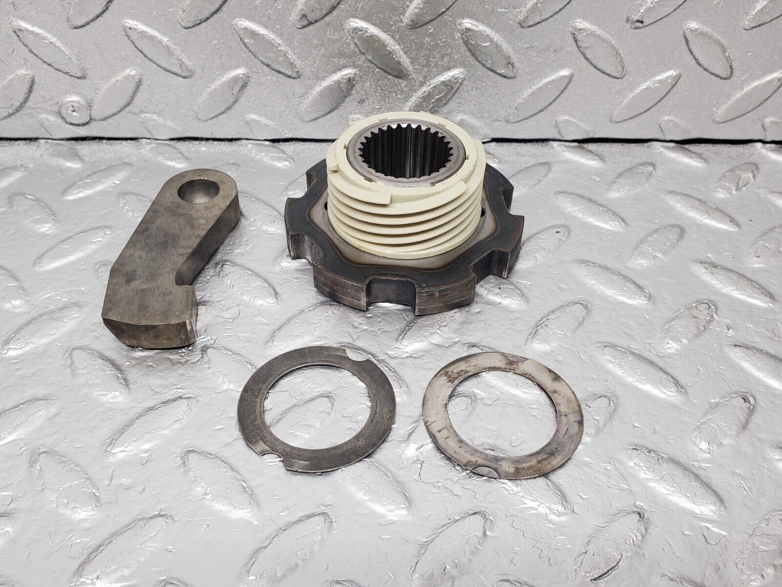 45484 Mercedes-Benz W124 260E Automatic Gearbox Parking Gear 722.409