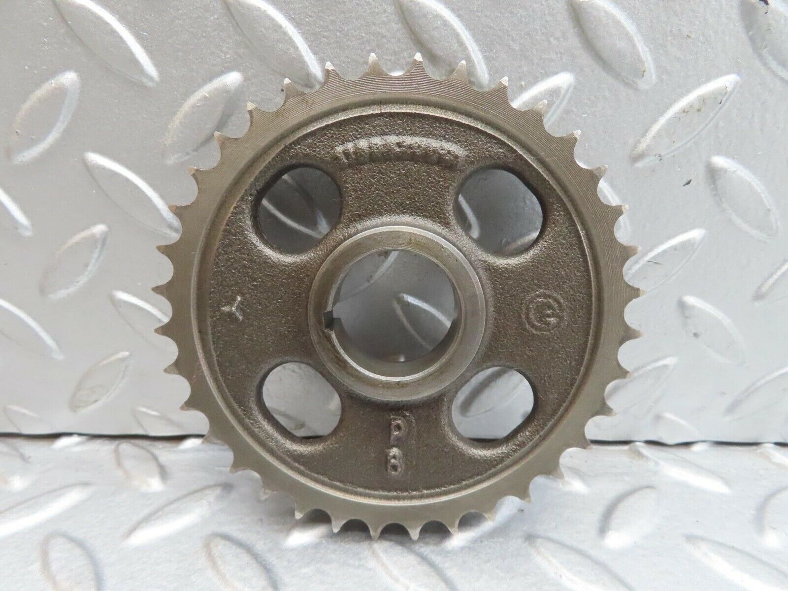 13738 Mercedes-Benz R107 450SL Camshaft Timing Gear 1160520501