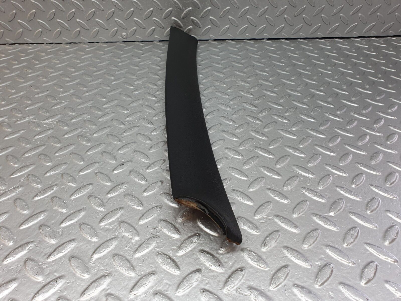 43187 Mercedes-Benz W108 280SE A Pillar Cover Left Side Black