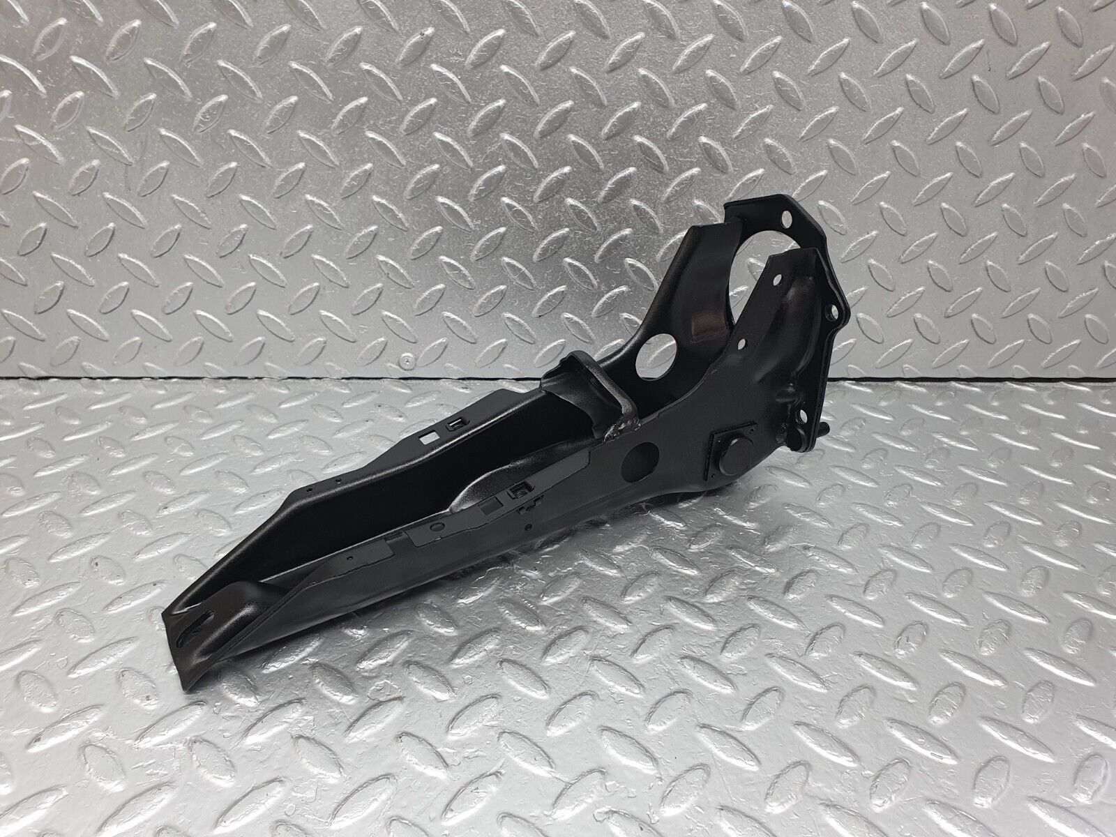 43167 Mercedes-Benz W108 280SE Brake Pedal Bracket