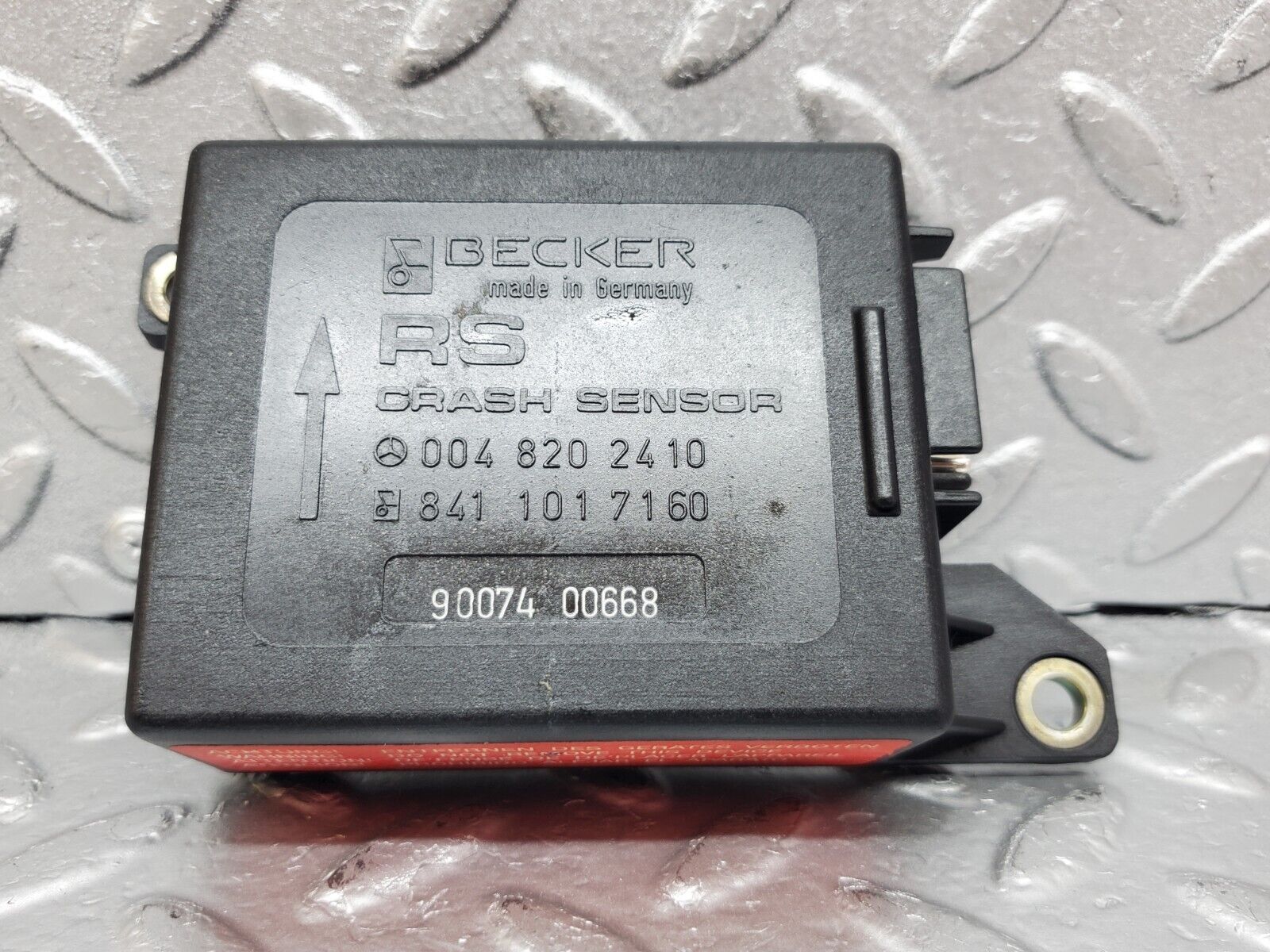 44894 Mercedes-Benz R129 300SL Coupe Crash Sensor 0048202410