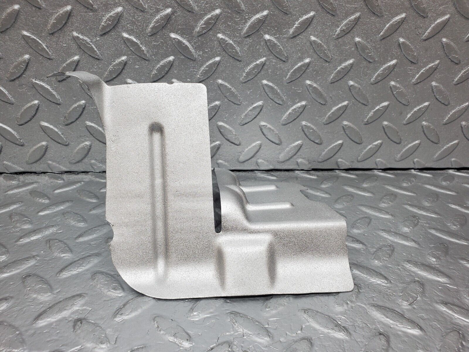 45904 Mercedes-Benz W126 420SE Exhaust Heat Shield