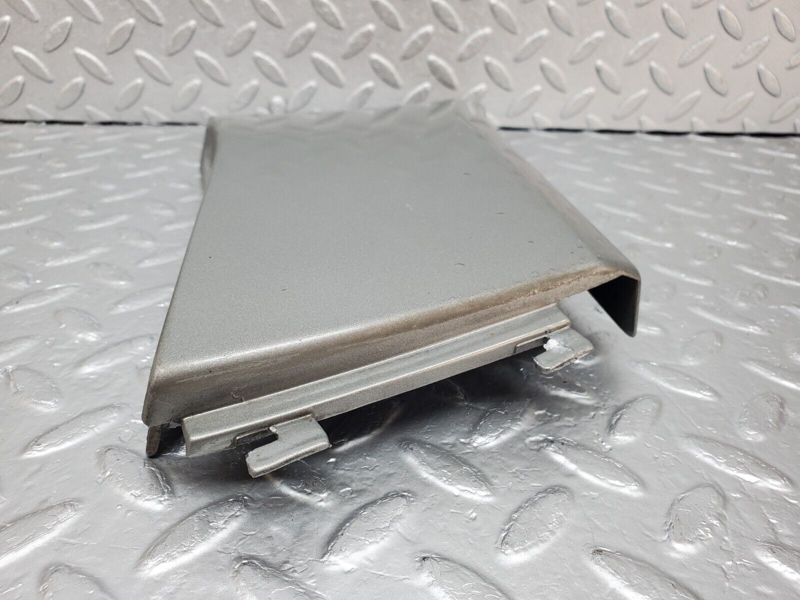 45037 Mercedes-Benz R129 300SL Coupe Rear Left Lower Moulding Trim 1296900540