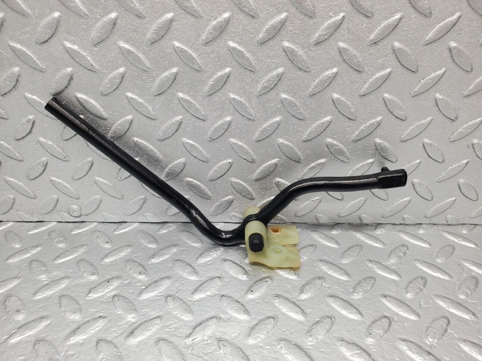 46562 Mercedes-Benz C123 280CE Coupe Accelerator Pedal Linkage