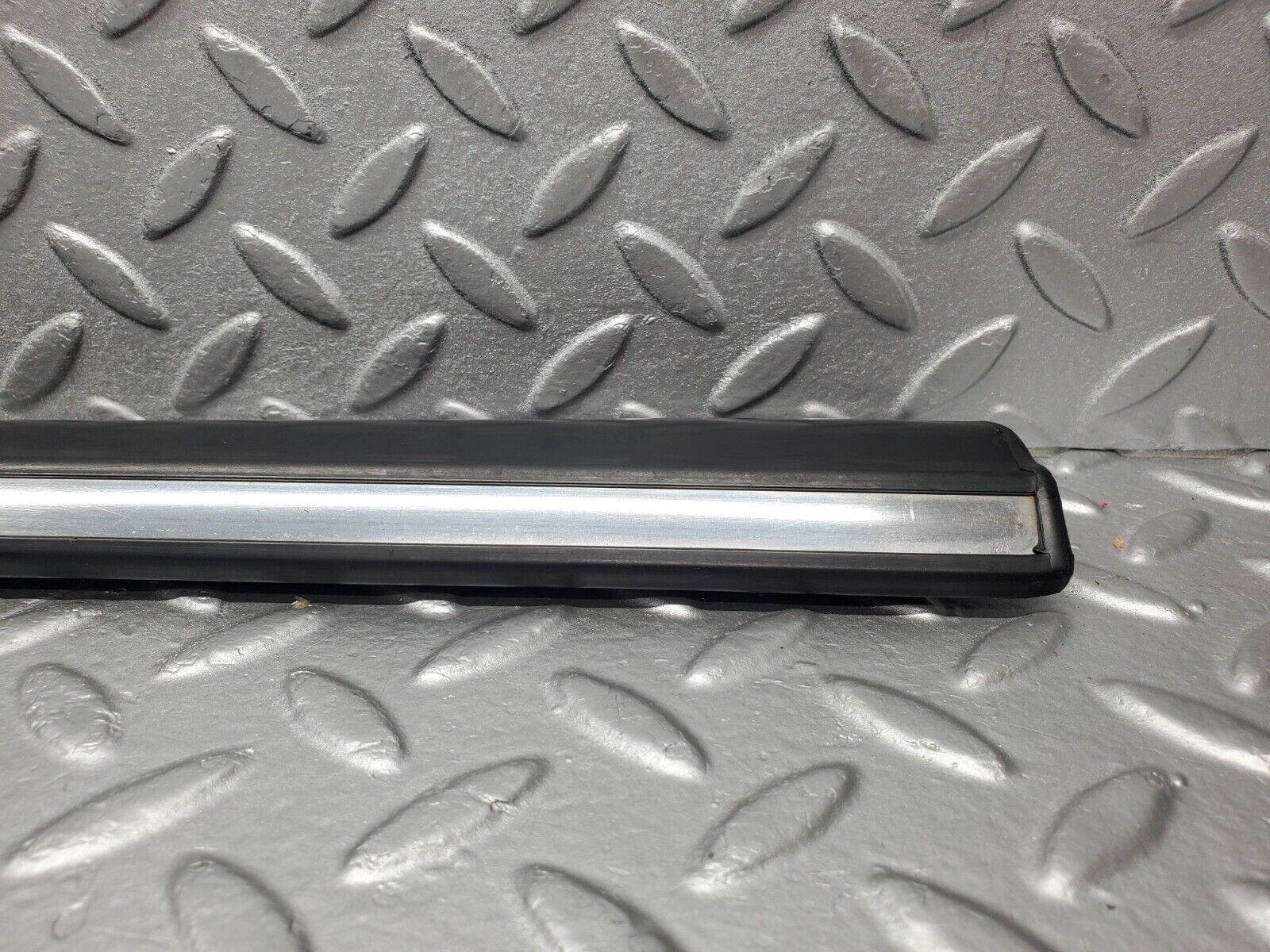 46331 Mercedes-Benz C123 280CE Coupe Right Door Lower Moulding Trim 1236903480