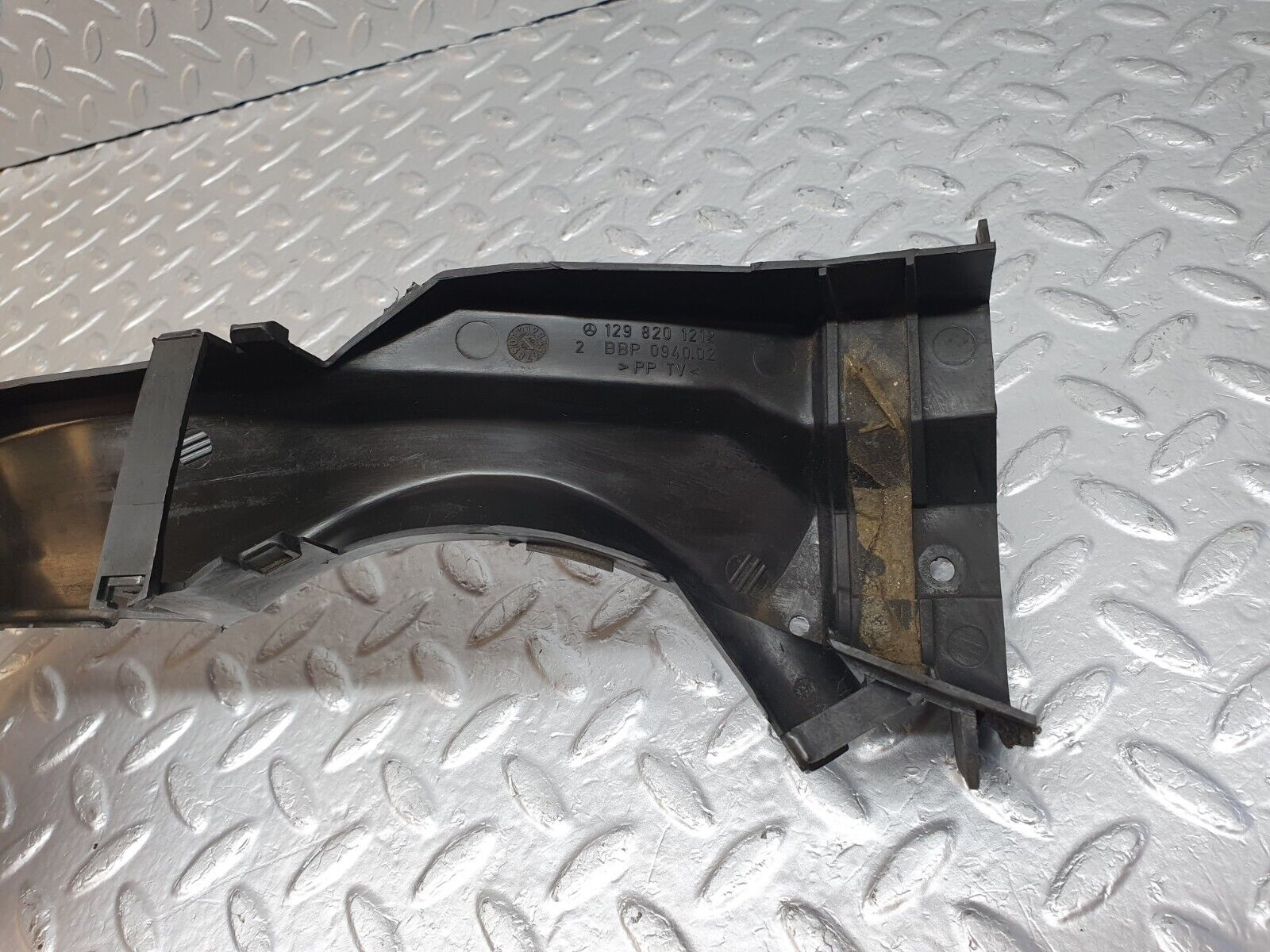 42578 Mercedes-Benz R129 320SL Coupe Engine Cable Channel Right Side 1298201212