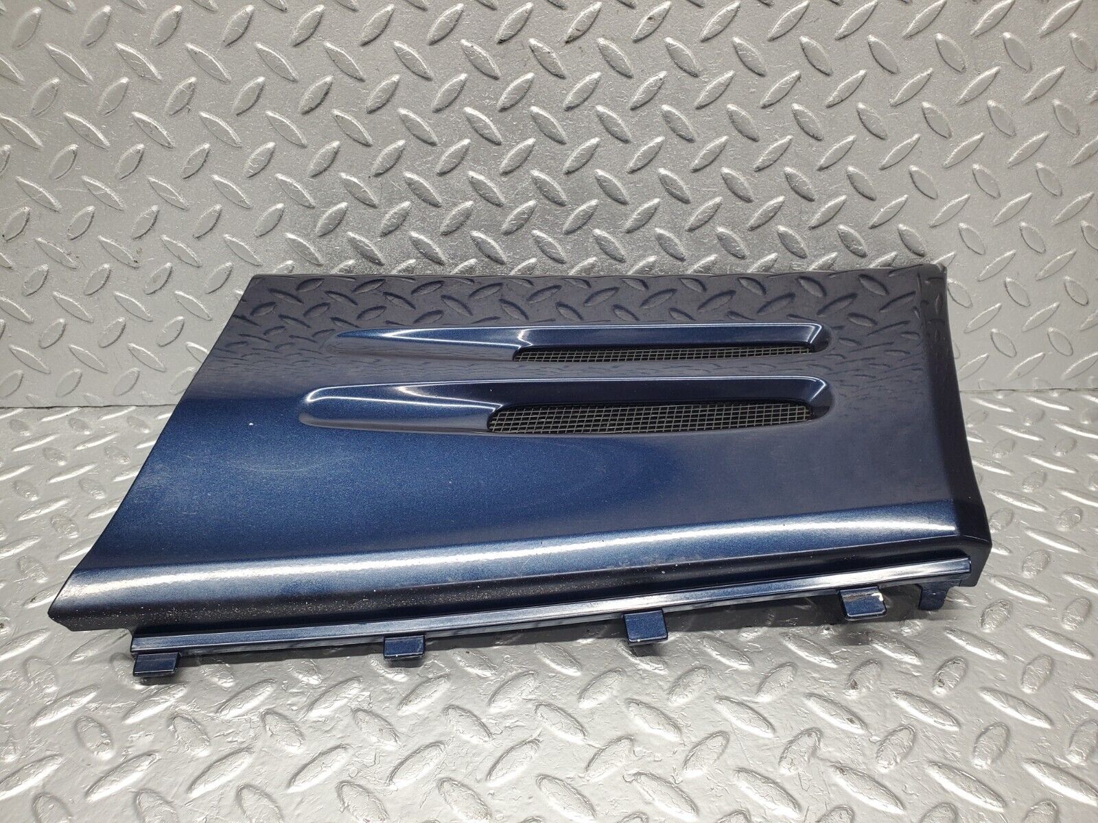 46737 Mercedes-Benz R129 320SL Coupe Front Right Fender Wing Moulding Trim 1296901840 1296900474