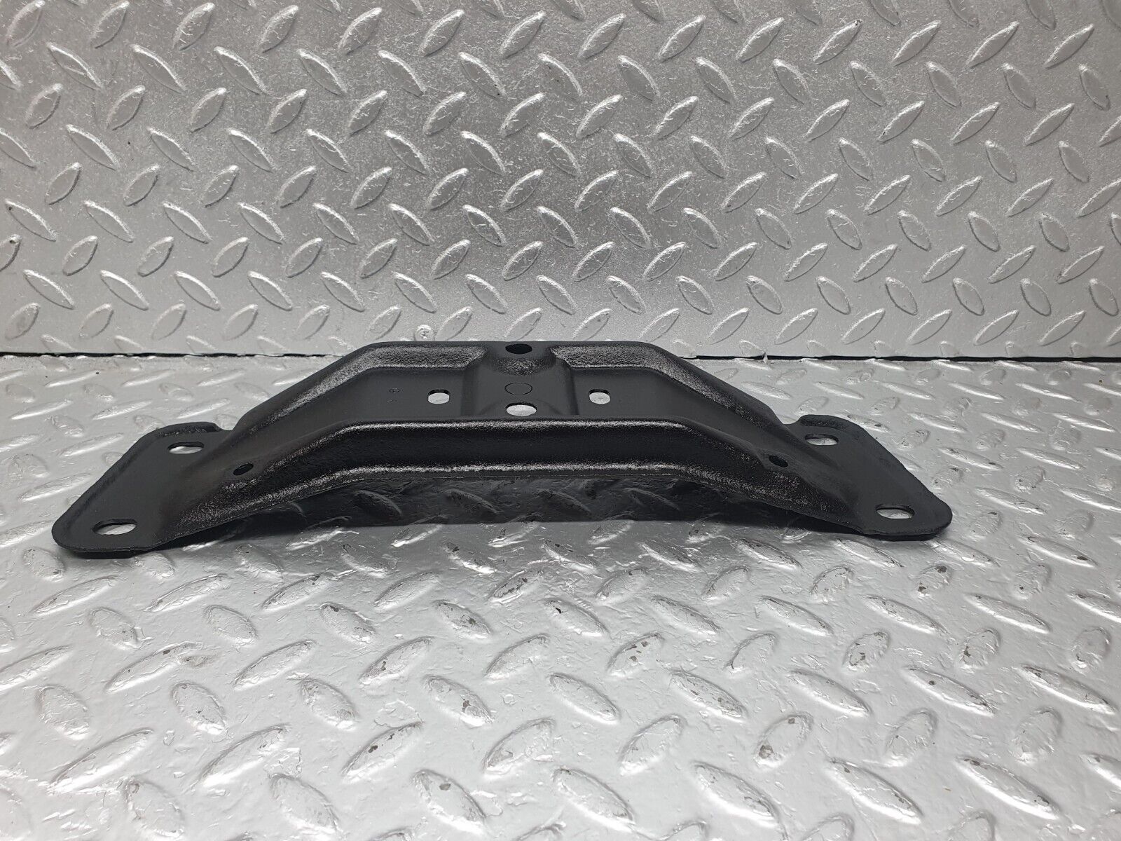 43512 Mercedes-Benz C126 380SEC Coupe Gearbox Mount Bracket