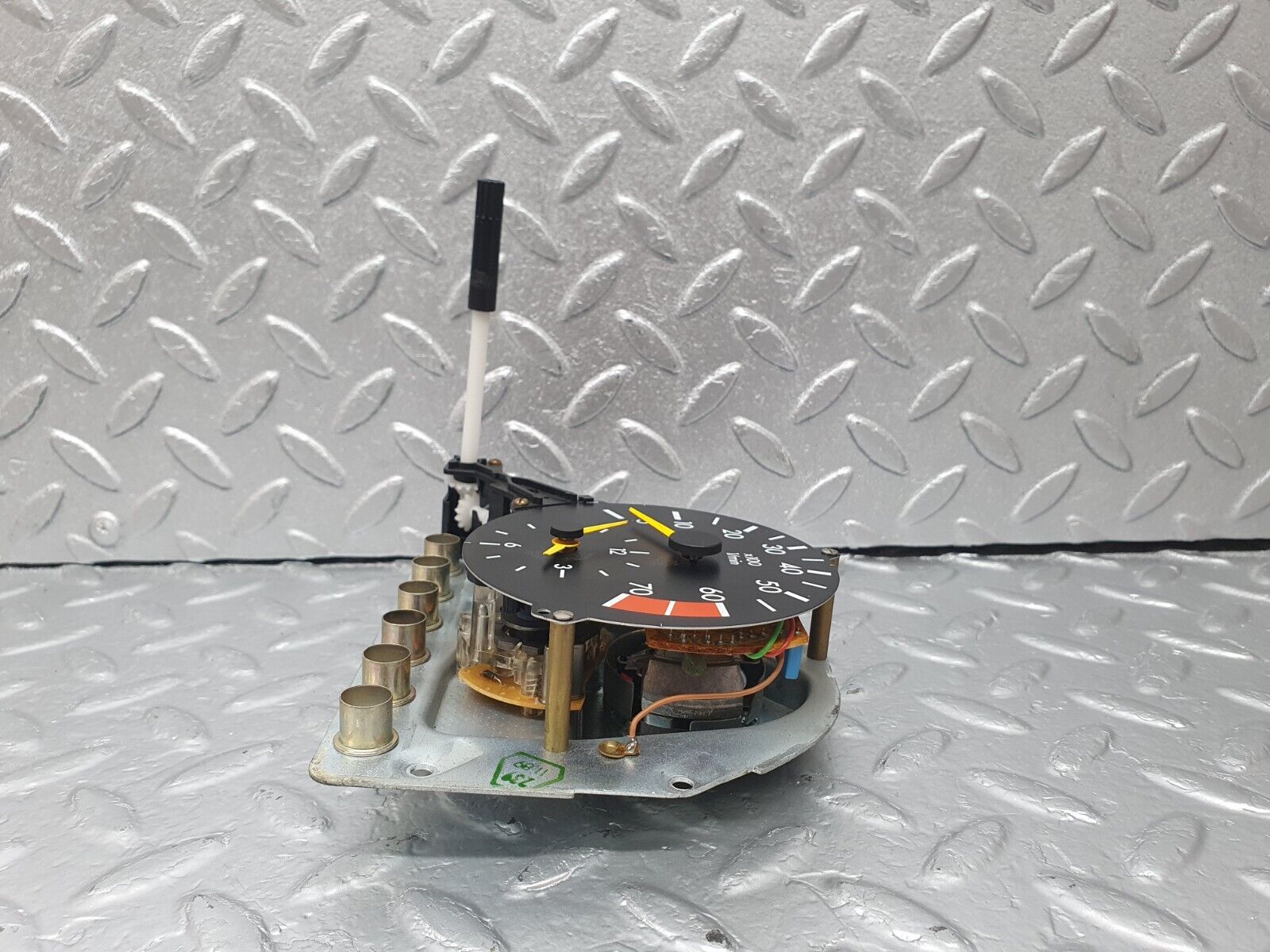 42867 Mercedes-Benz W201 190 2.0L Instrument Cluster Tachometer Gauge 2015421116