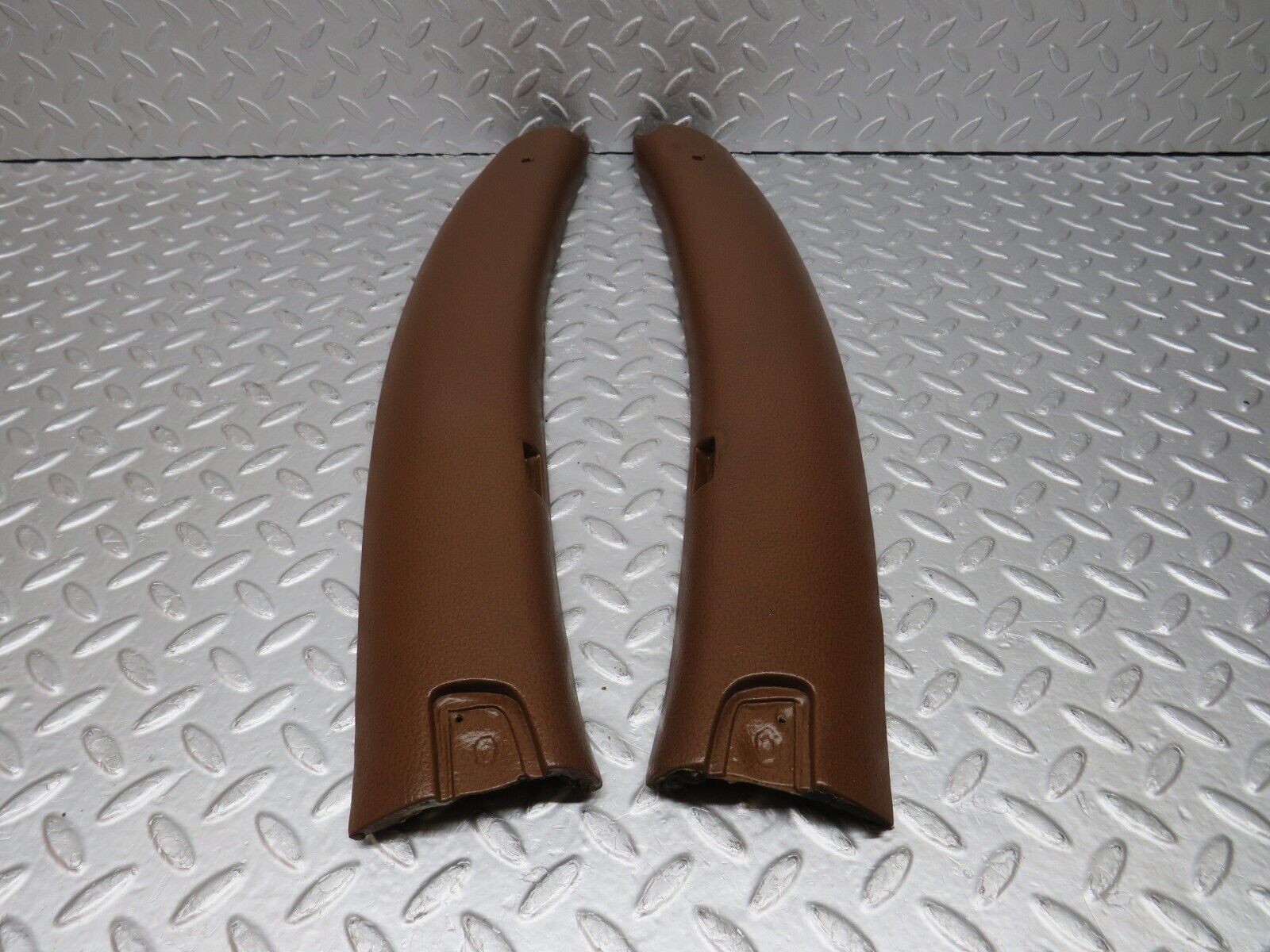 39851 Mercedes-Benz R107 350SL Headlining Roof Panel Left Right Brown