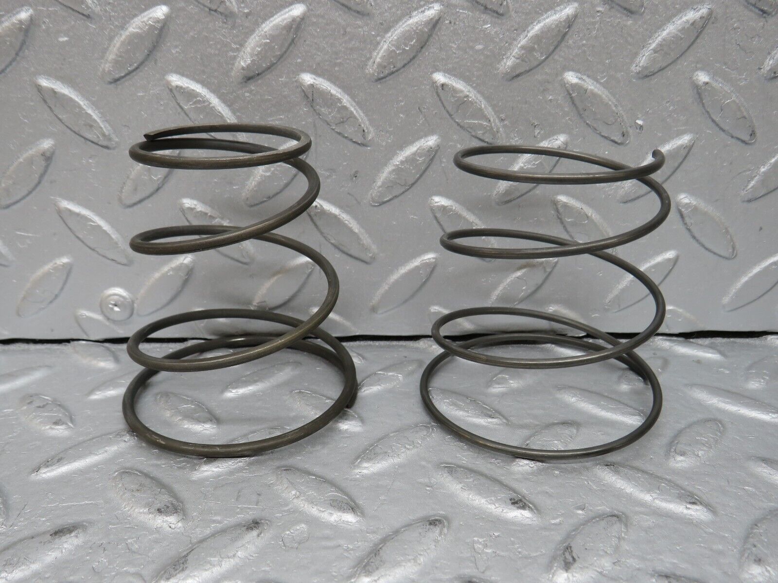 36421 Mercedes-Benz R107 450 Automatic Gearbox Piston Spring Set 722.002