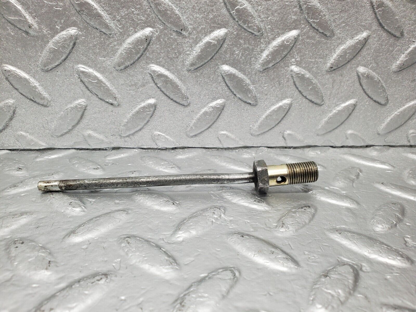 46684 Mercedes-Benz C123 280CE Coupe Air Intake Manifold Vacuum Pipe Connector