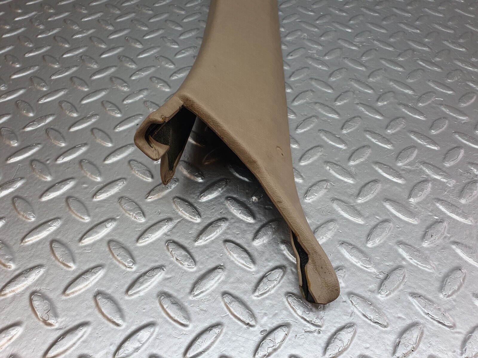 42206 Mercedes-Benz R129 320SL Coupe A Pillar Cover Left Side Beige 1296920189