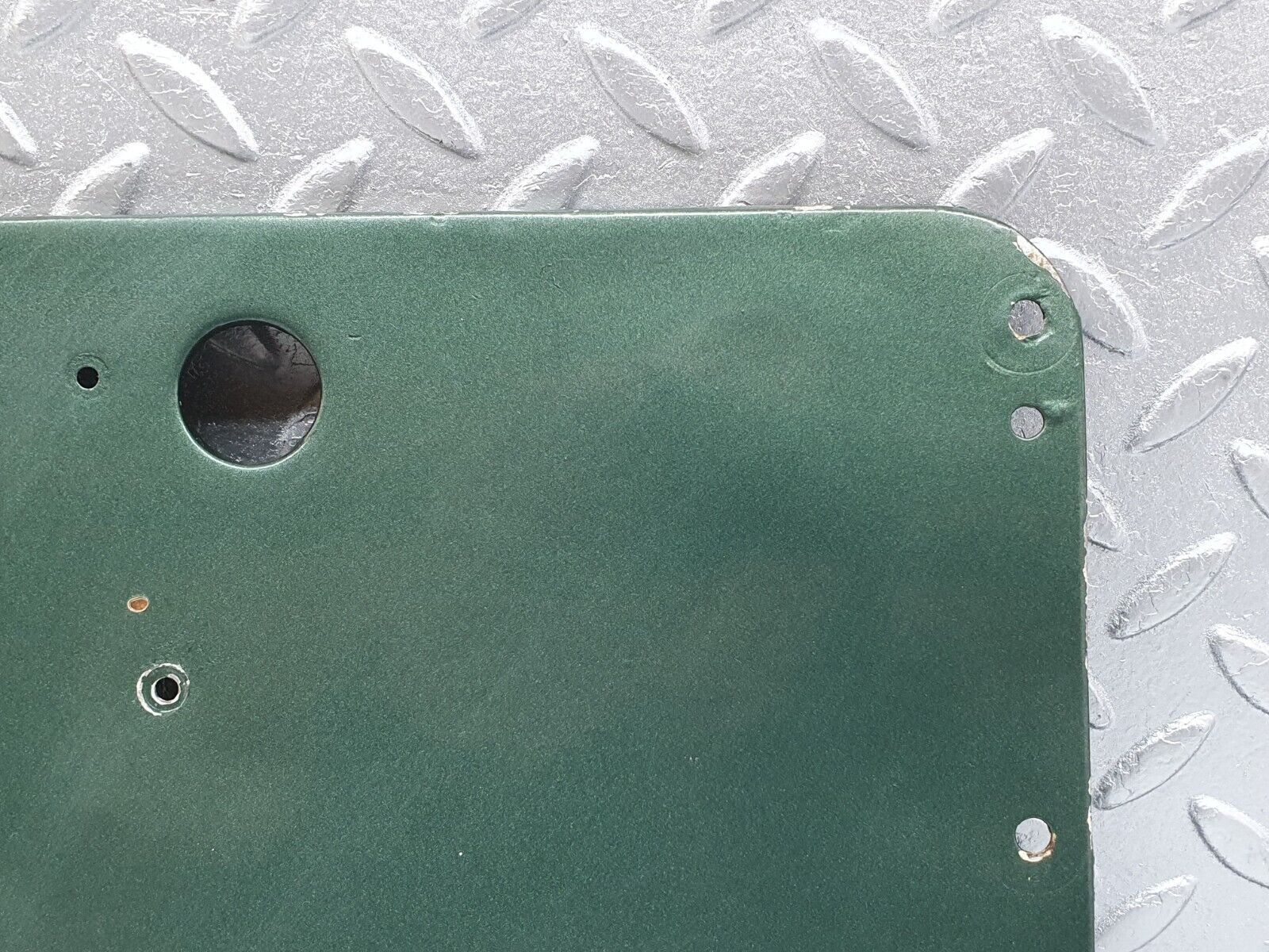 43176 Mercedes-Benz W108 280SE Fuel Tank Flap Cap