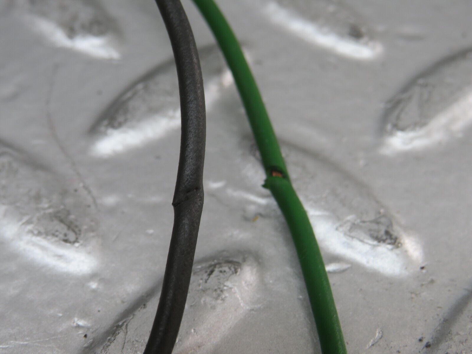 25087 Mercedes-Benz C107 Rear Right Window Regulator Motor 0130820001