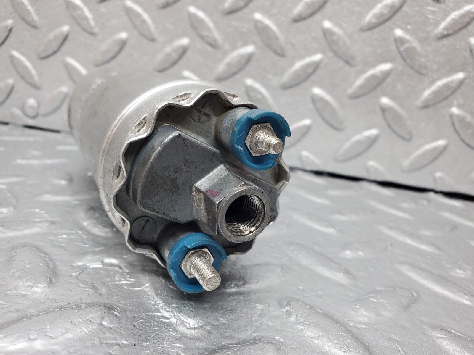 45086 Mercedes-Benz R129 300SL Coupe Fuel Pump Bosch 0020915901 0580254950