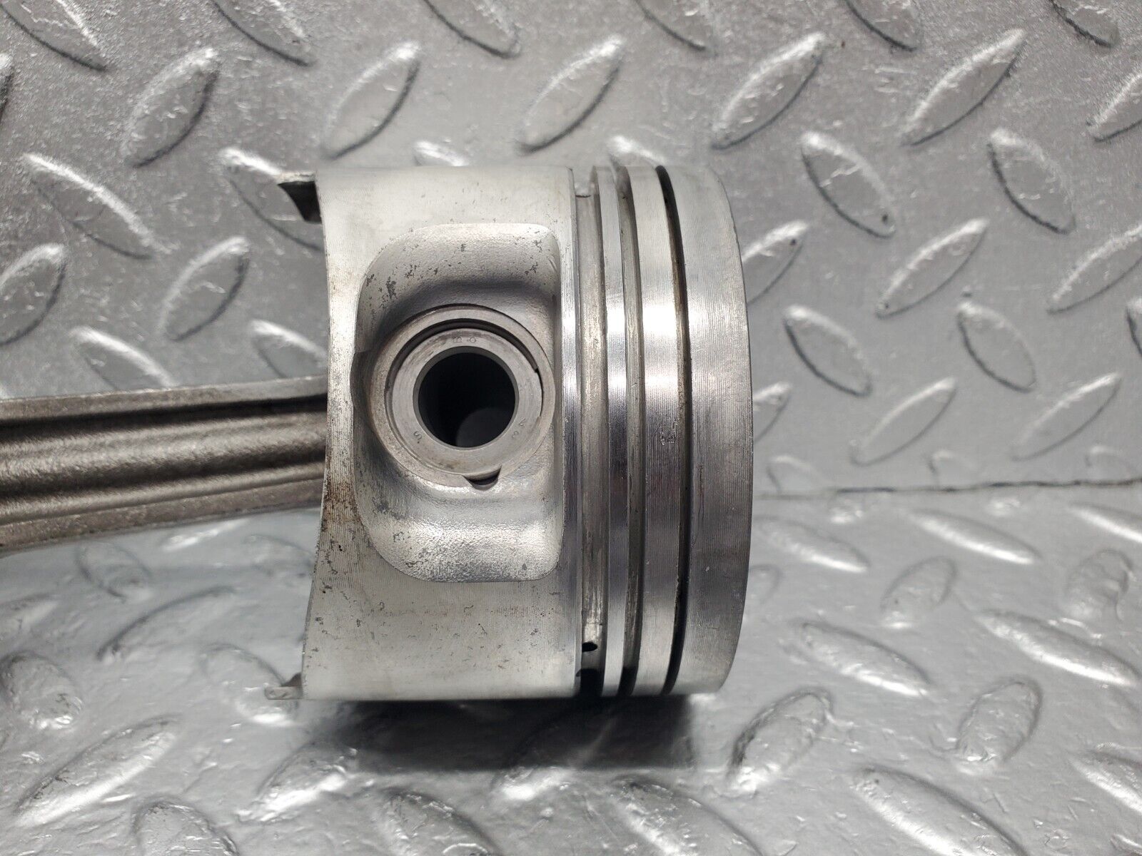 46282 Mercedes-Benz W126 420SE Piston With Connecting Rod 91.995mm