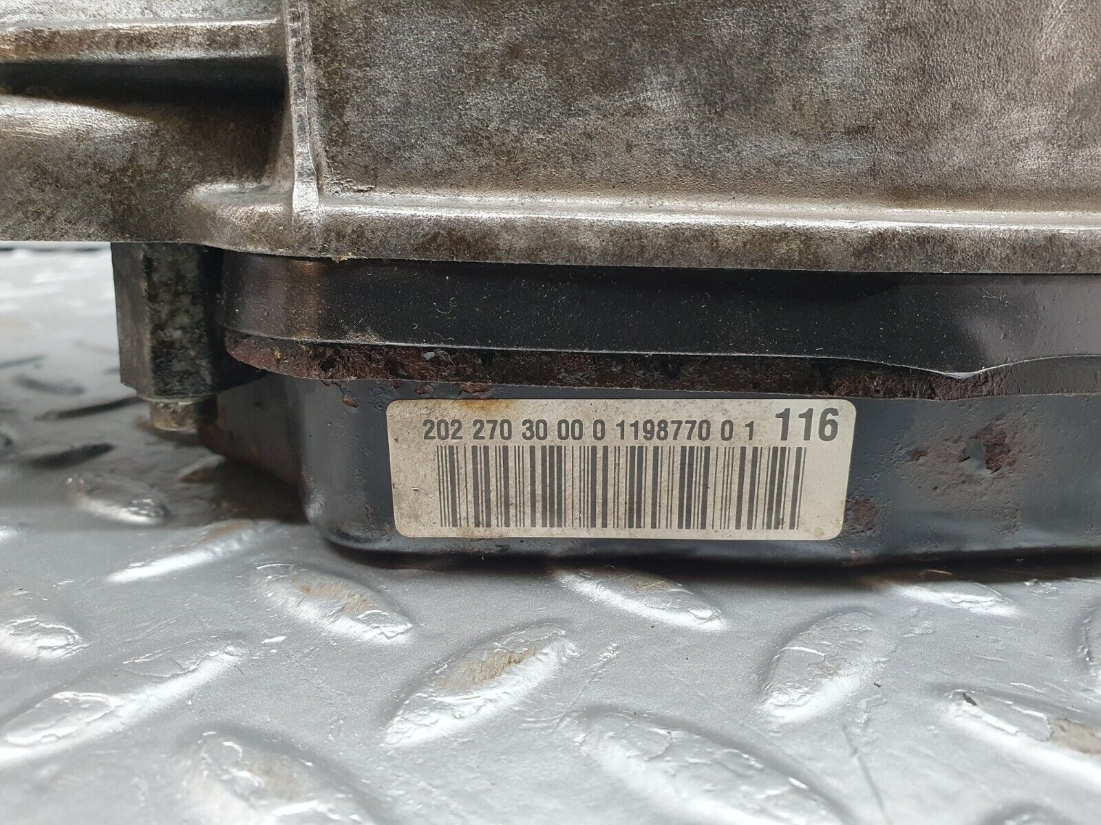 42133 Mercedes-Benz W202 C200 Automatic Gearbox 722.602 2102707200 2022703000 1402712601