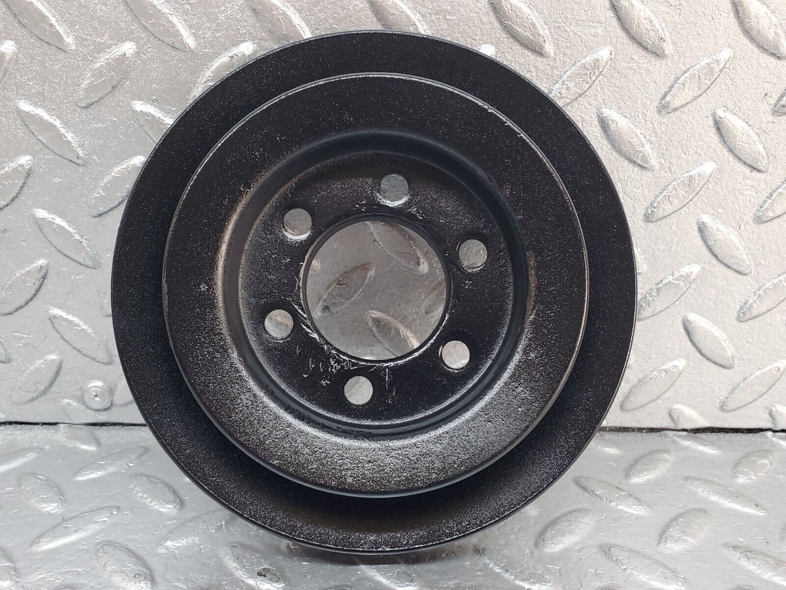 45421 Mercedes-Benz 280E M110.983 Crankshaft Pulley 1100320904